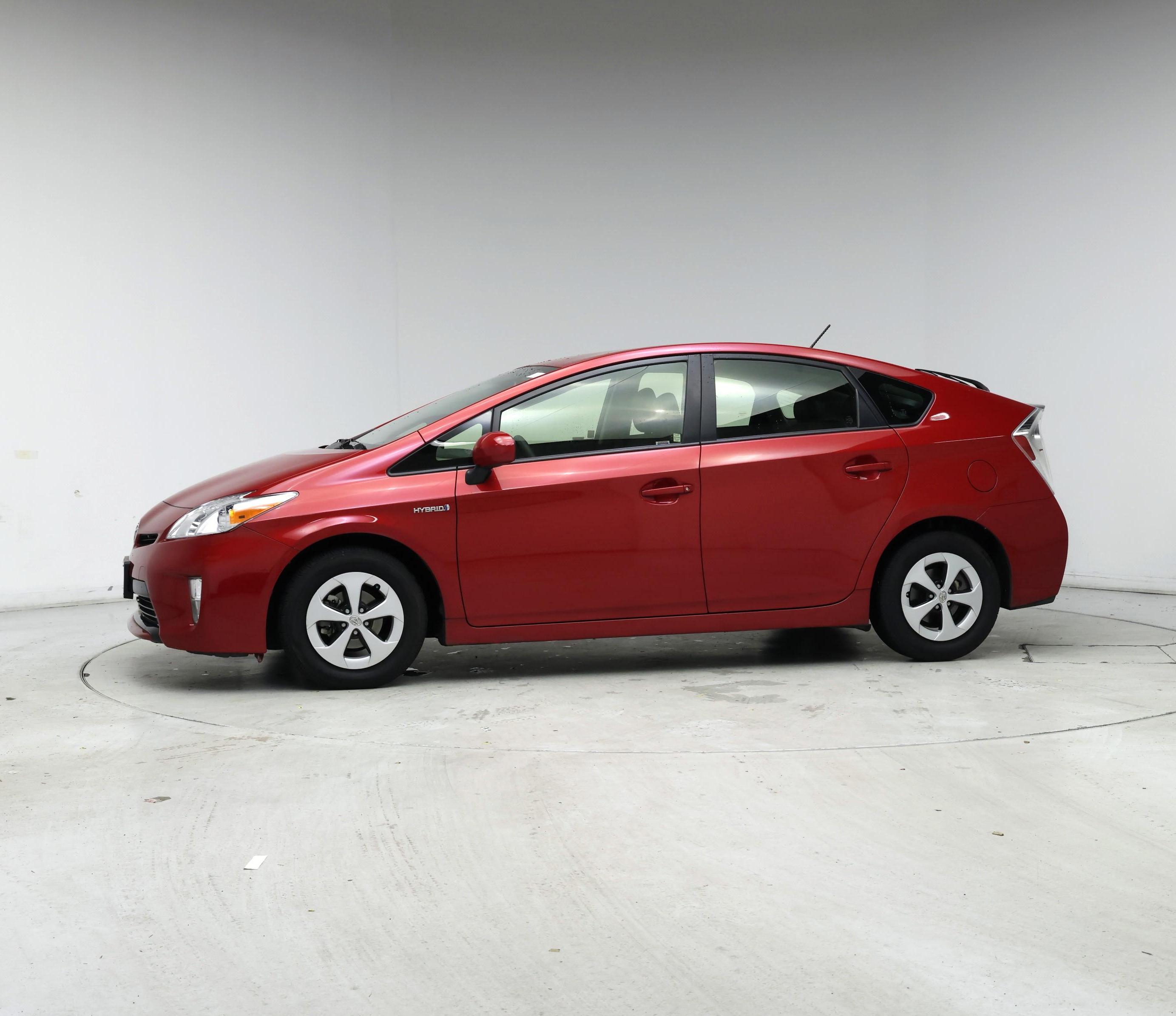 Thumbnail: 2015 Toyota Prius - 3