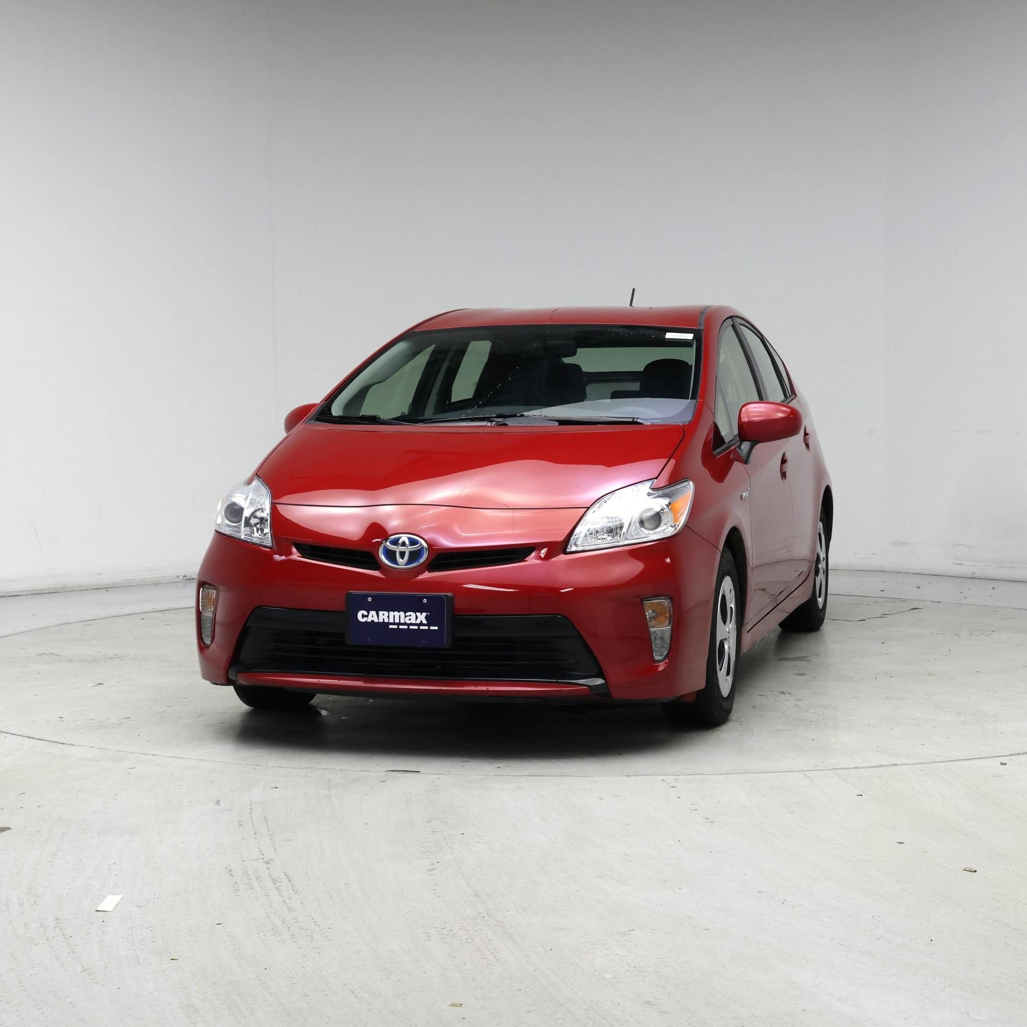 Thumbnail: 2015 Toyota Prius - 4