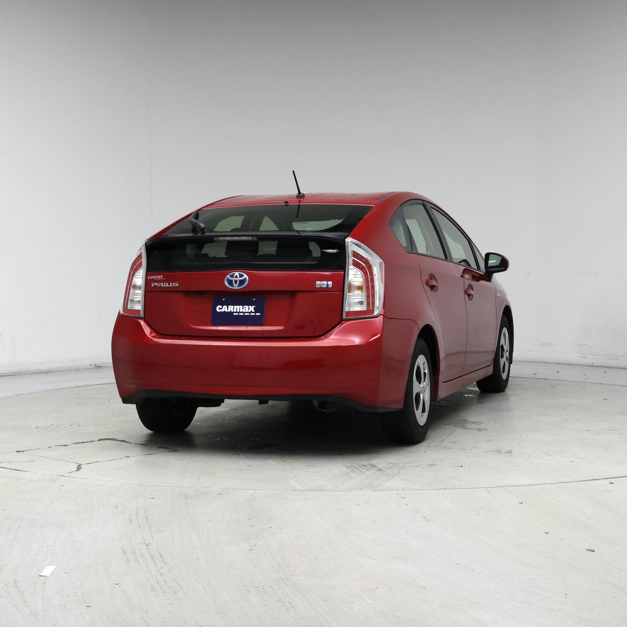 Thumbnail: 2015 Toyota Prius - 8