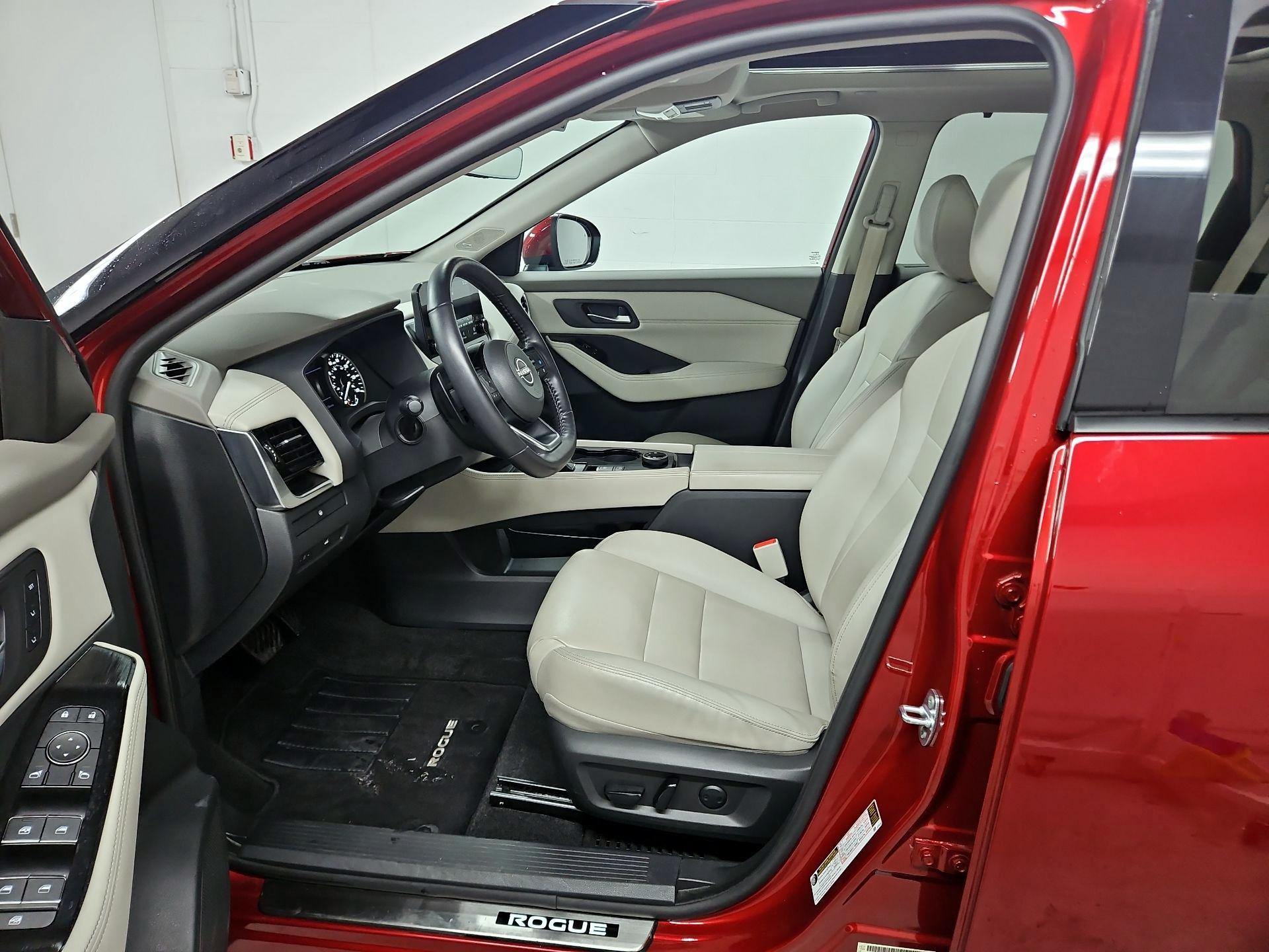 Thumbnail: 2023 Nissan Rogue - 11