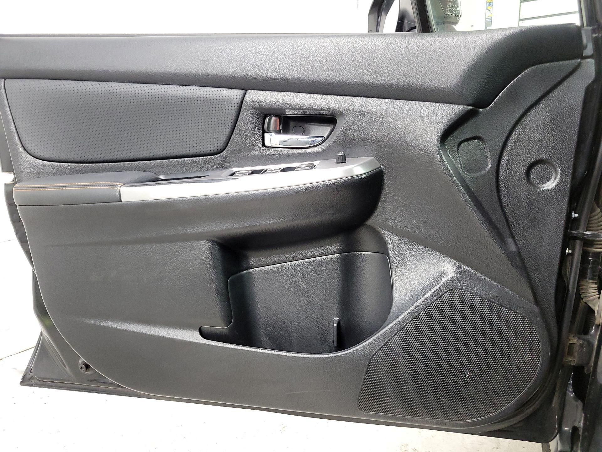 Thumbnail: 2016 Subaru XV Crosstrek - 12