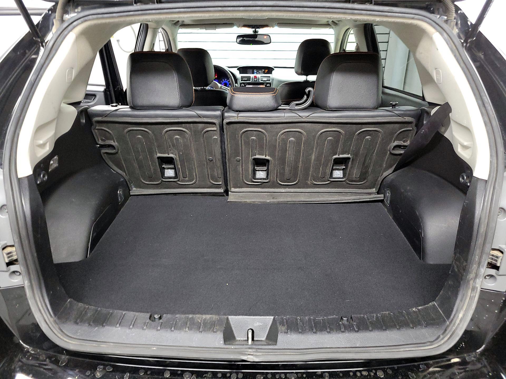Thumbnail: 2016 Subaru XV Crosstrek - 19