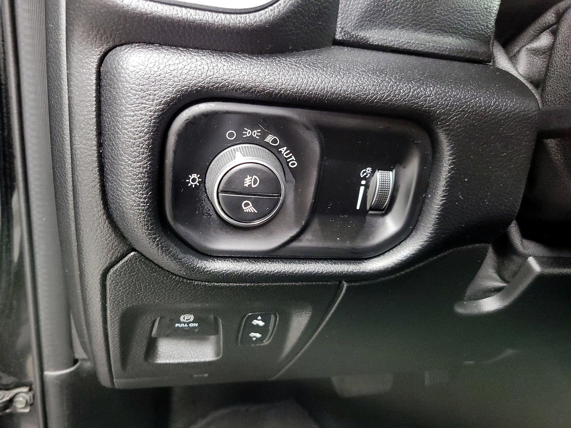 Thumbnail: 2020 RAM 1500 - 13