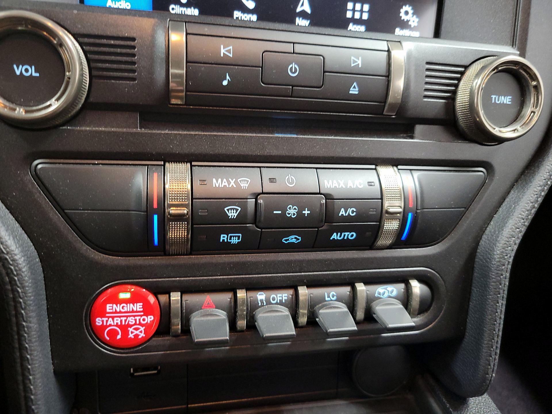 Thumbnail: 2018 Ford Mustang - 15