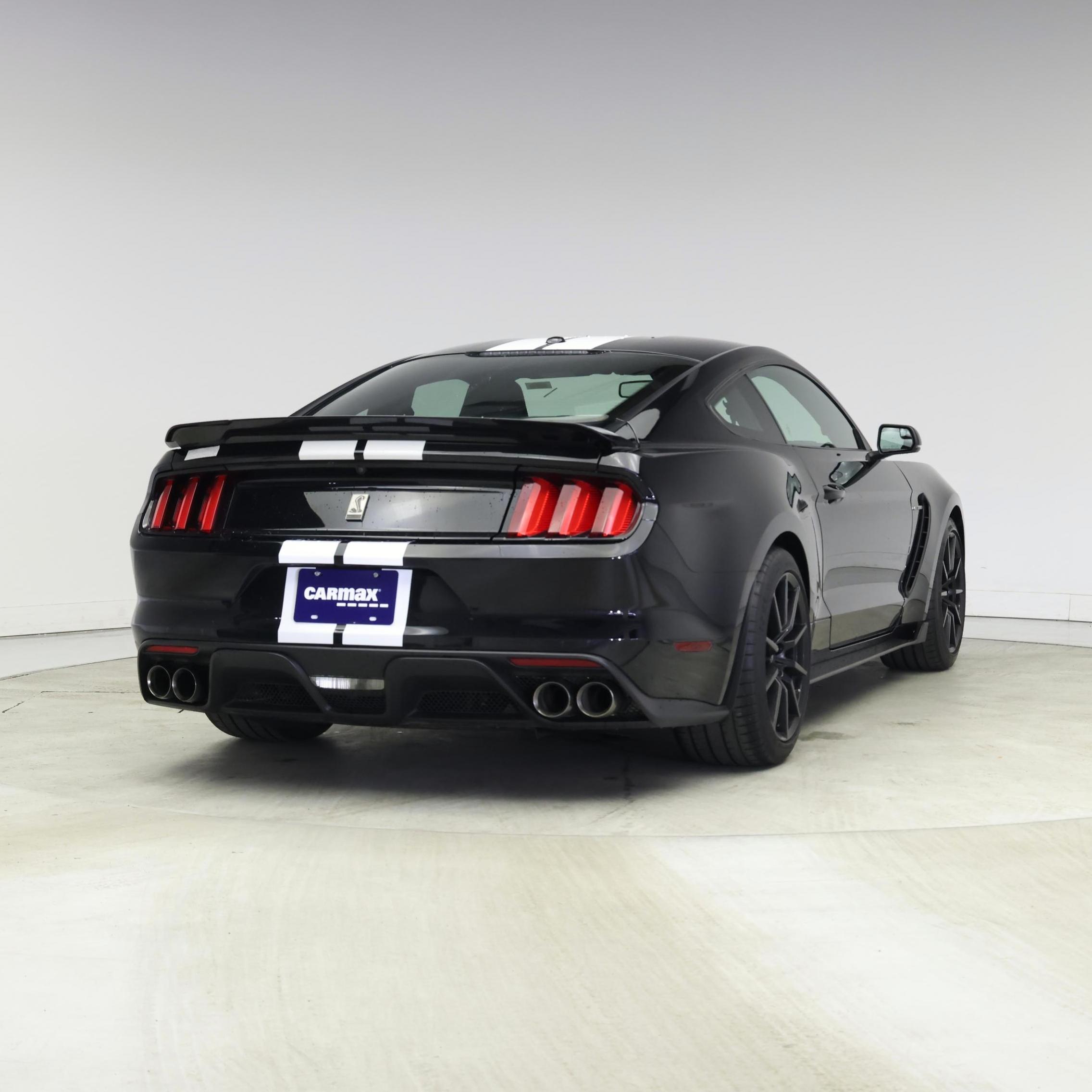 Thumbnail: 2018 Ford Mustang - 8