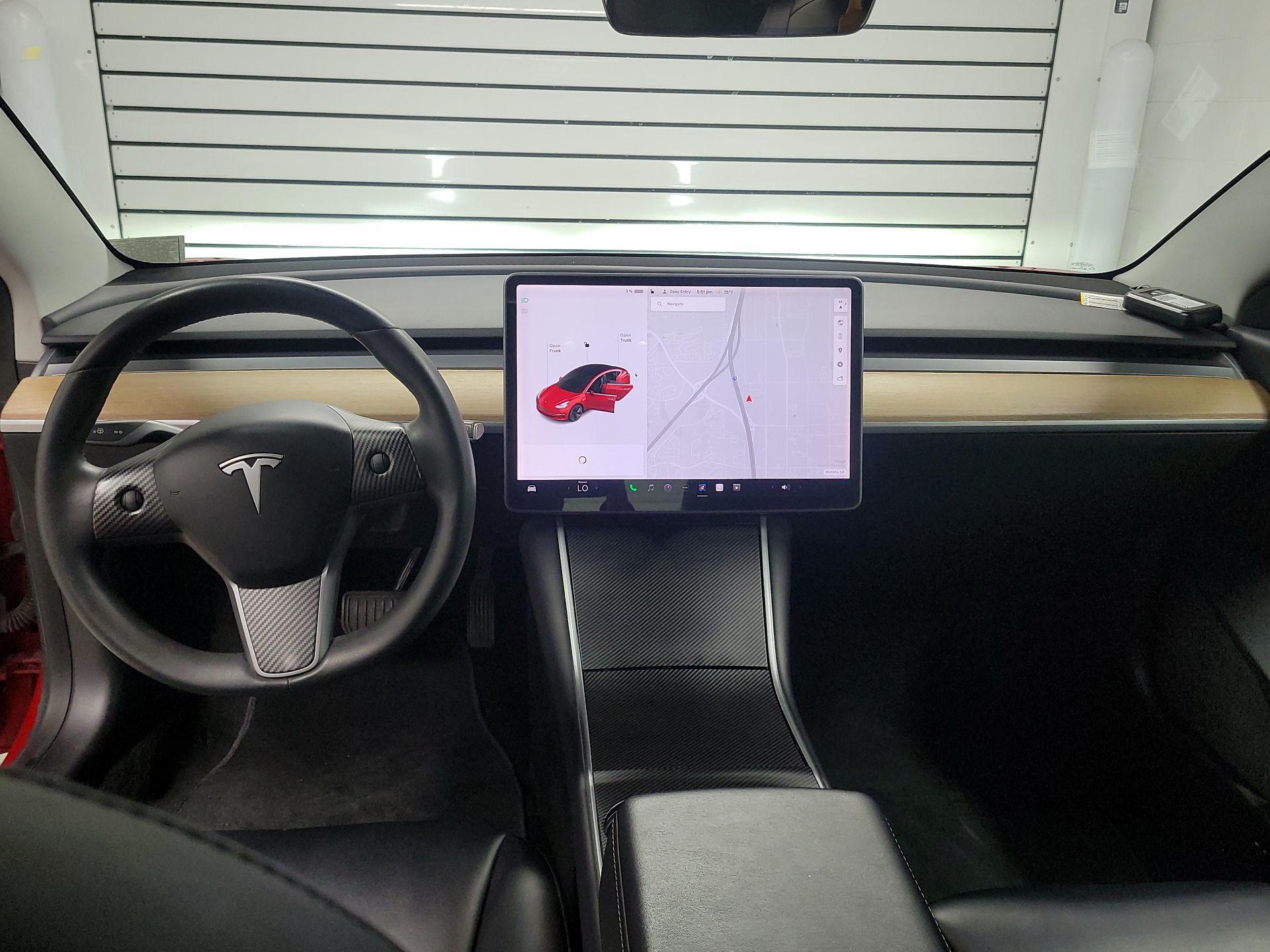 Thumbnail: 2020 Tesla Model 3 - 9