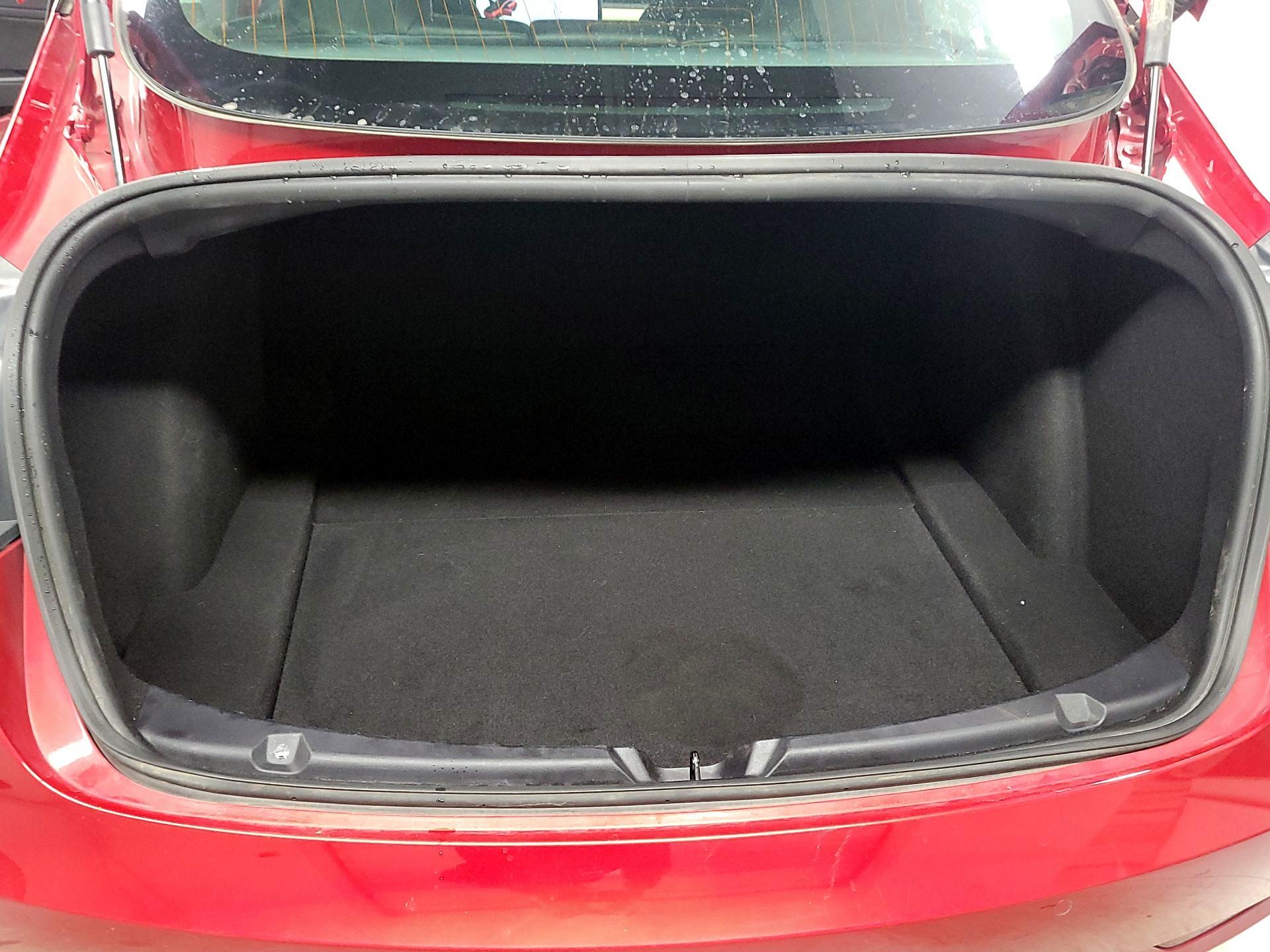 Thumbnail: 2020 Tesla Model 3 - 18