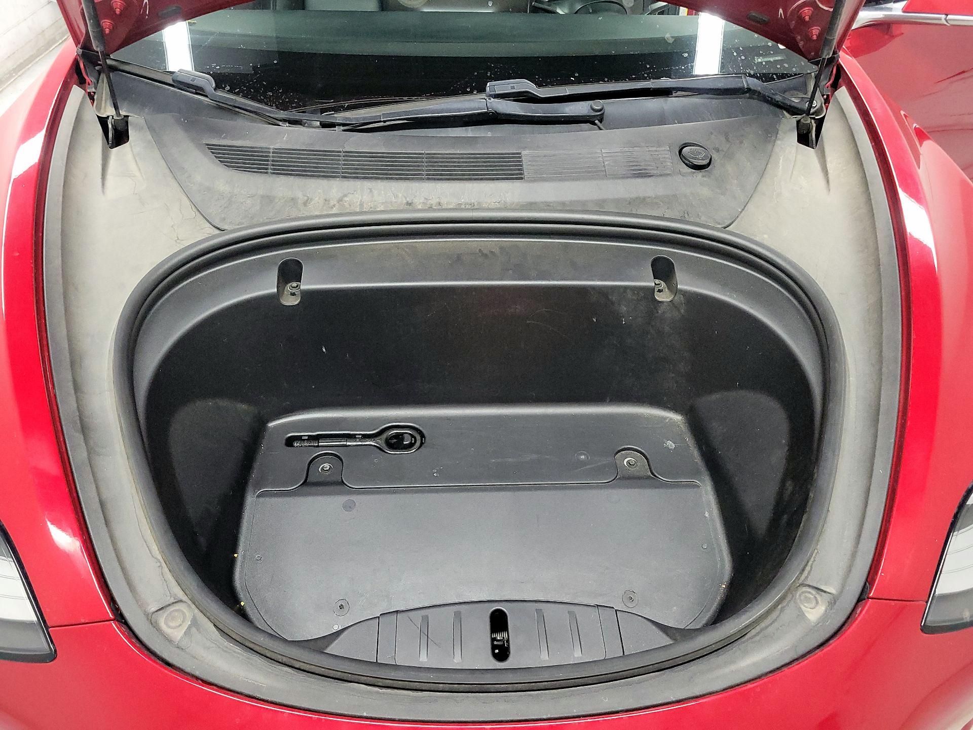 Thumbnail: 2020 Tesla Model 3 - 19