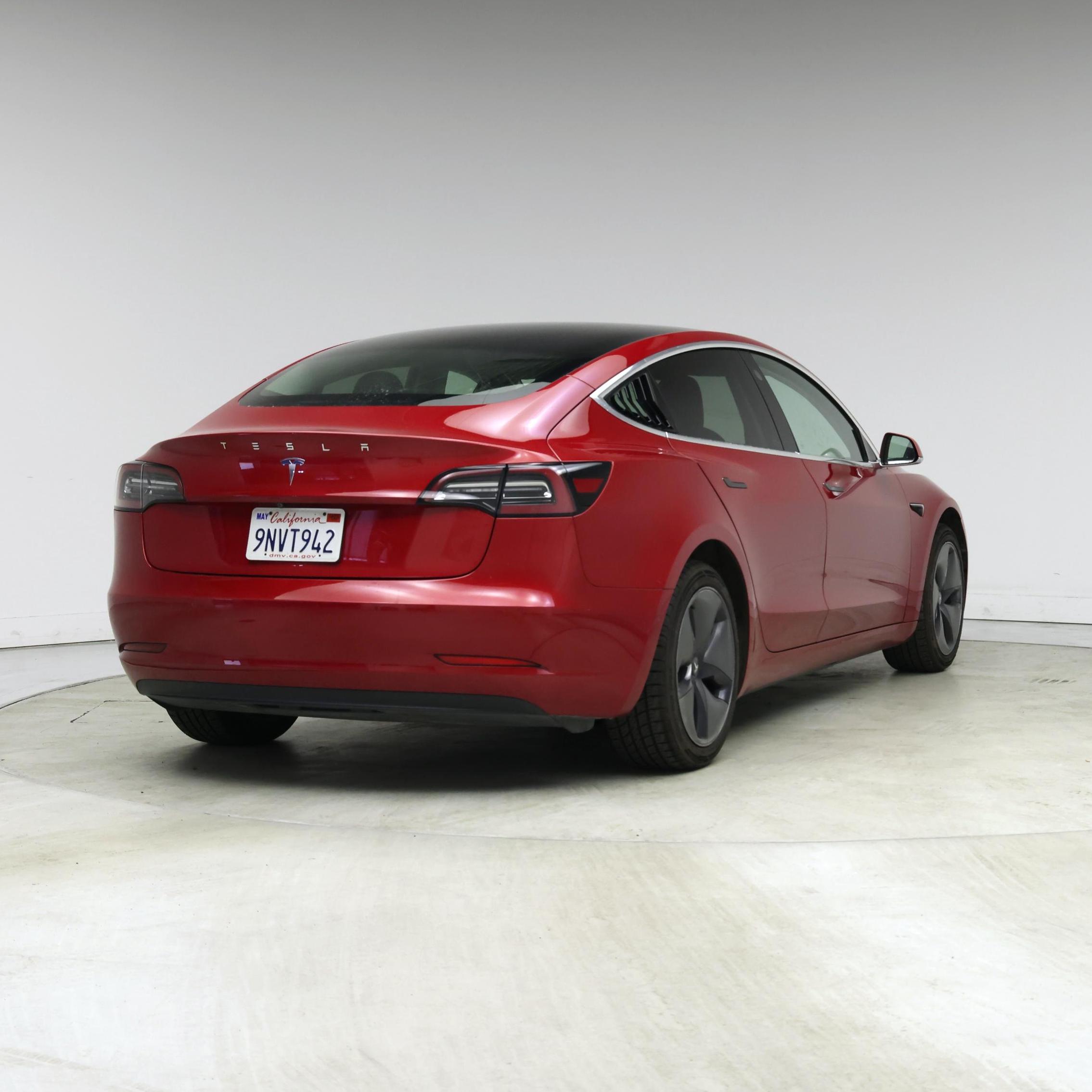 Thumbnail: 2020 Tesla Model 3 - 8