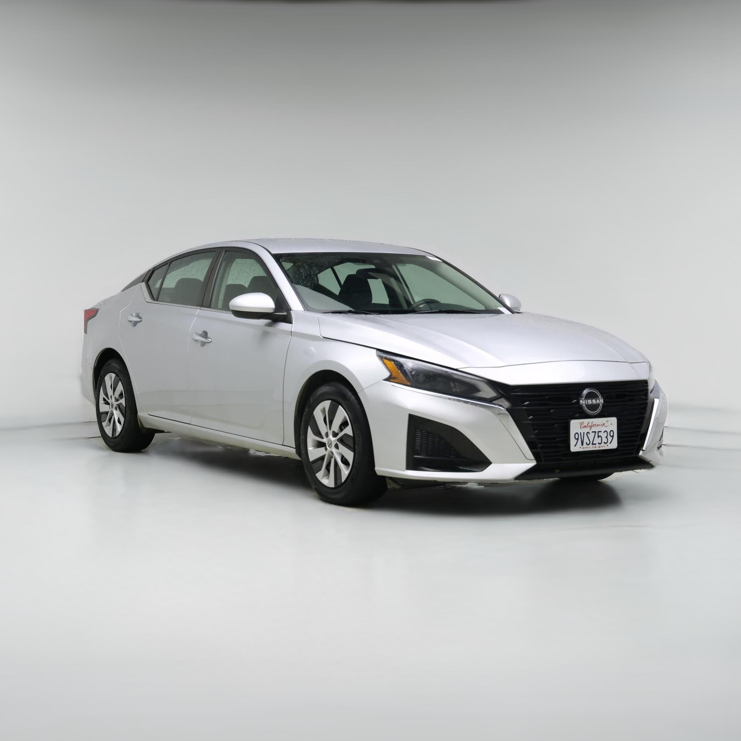 Thumbnail: 2023 Nissan Altima - 1