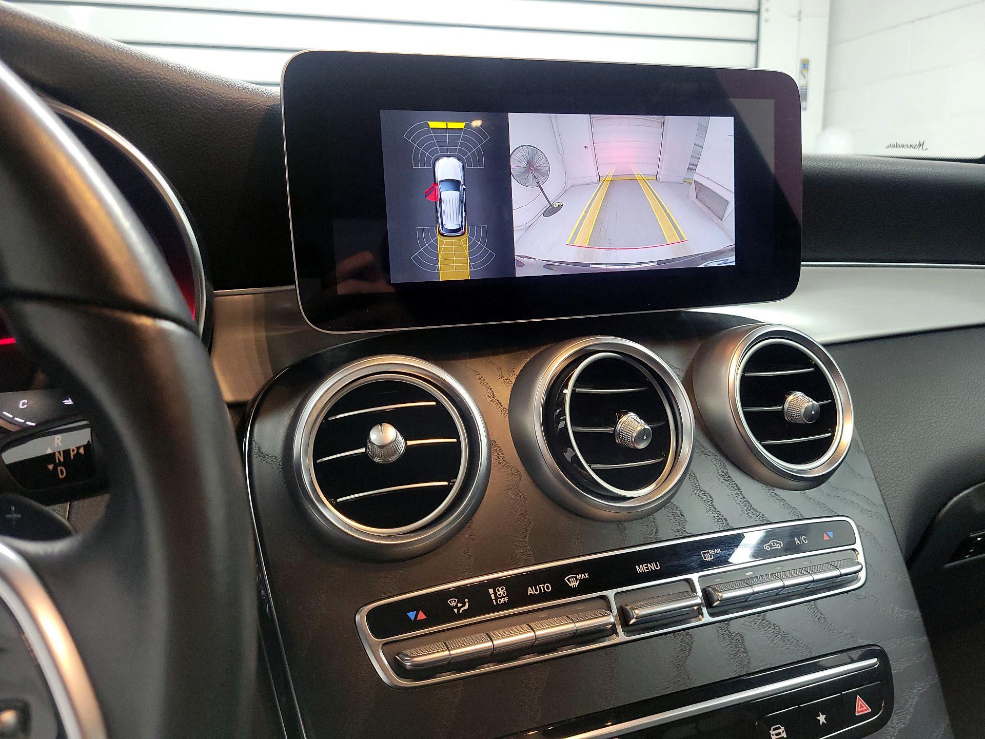 Thumbnail: 2021 Mercedes-Benz GLC - 14