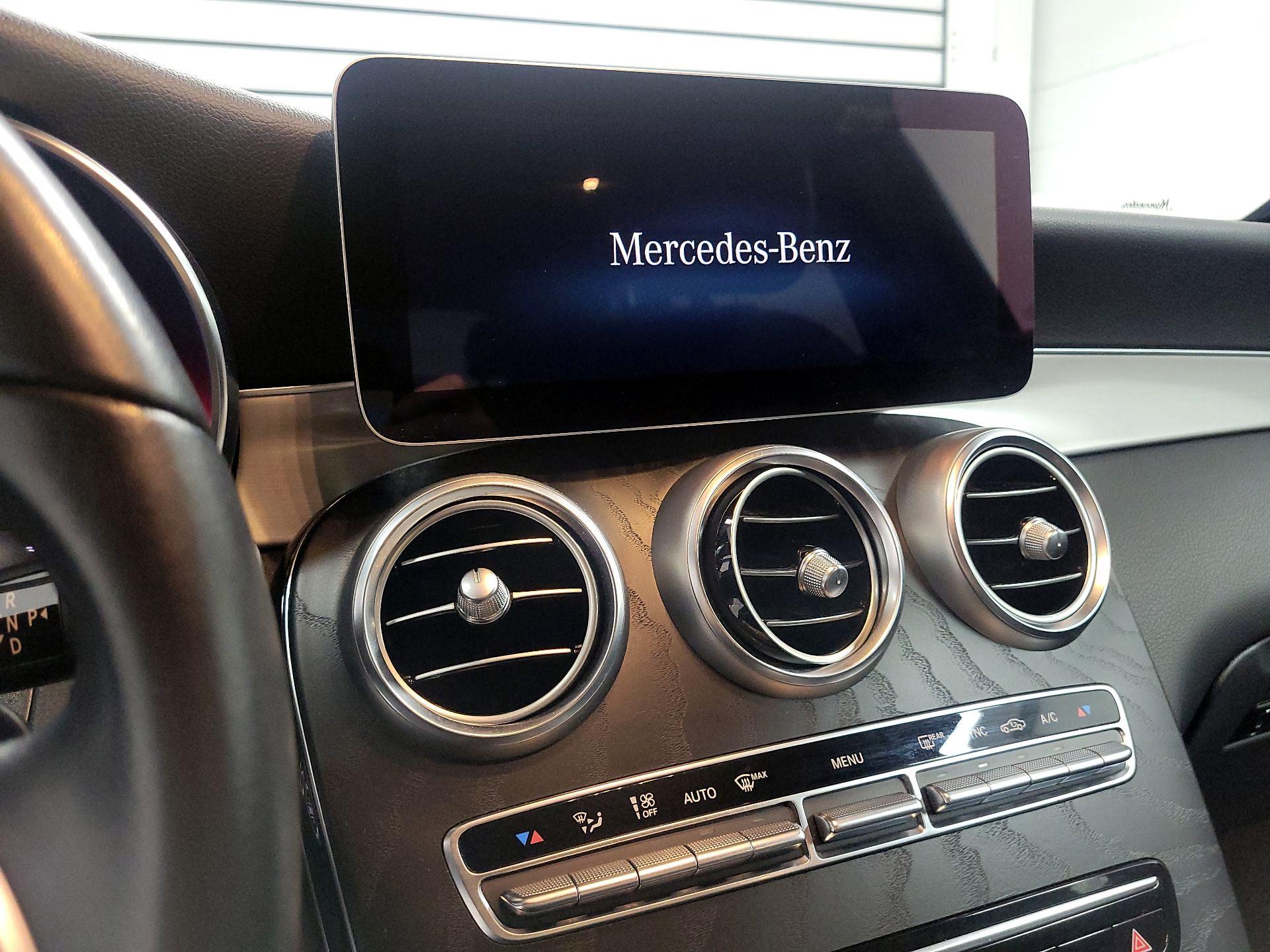Thumbnail: 2021 Mercedes-Benz GLC - 15