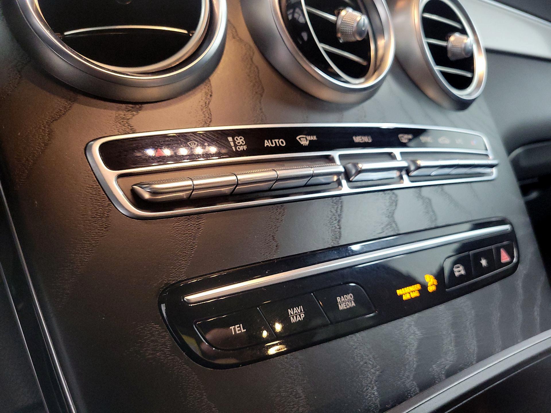 Thumbnail: 2021 Mercedes-Benz GLC - 16