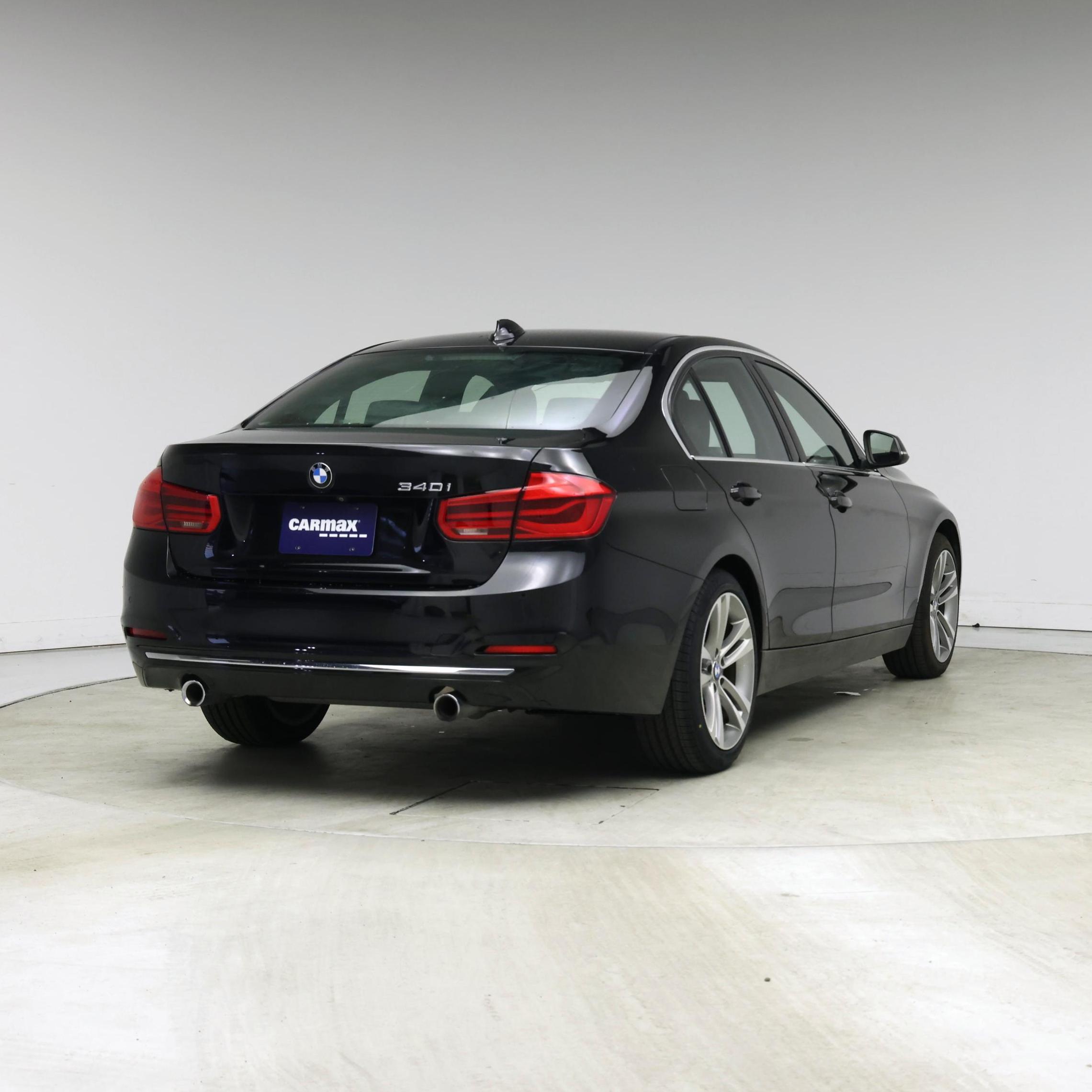 Thumbnail: 2018 BMW 3 Series - 8