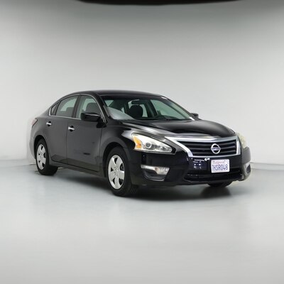 Black 2015 Nissan Altima S