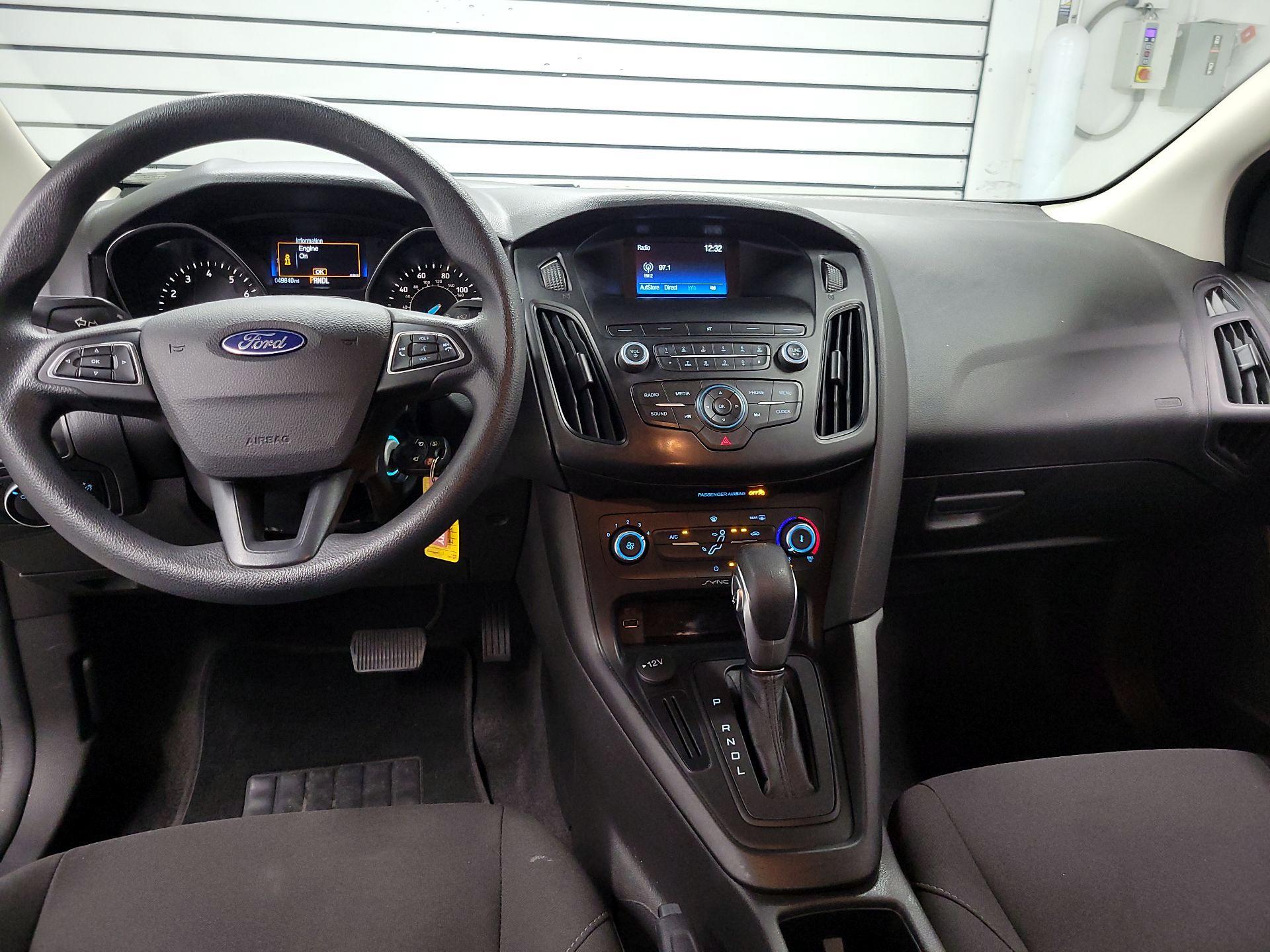 Thumbnail: 2018 Ford Focus - 9