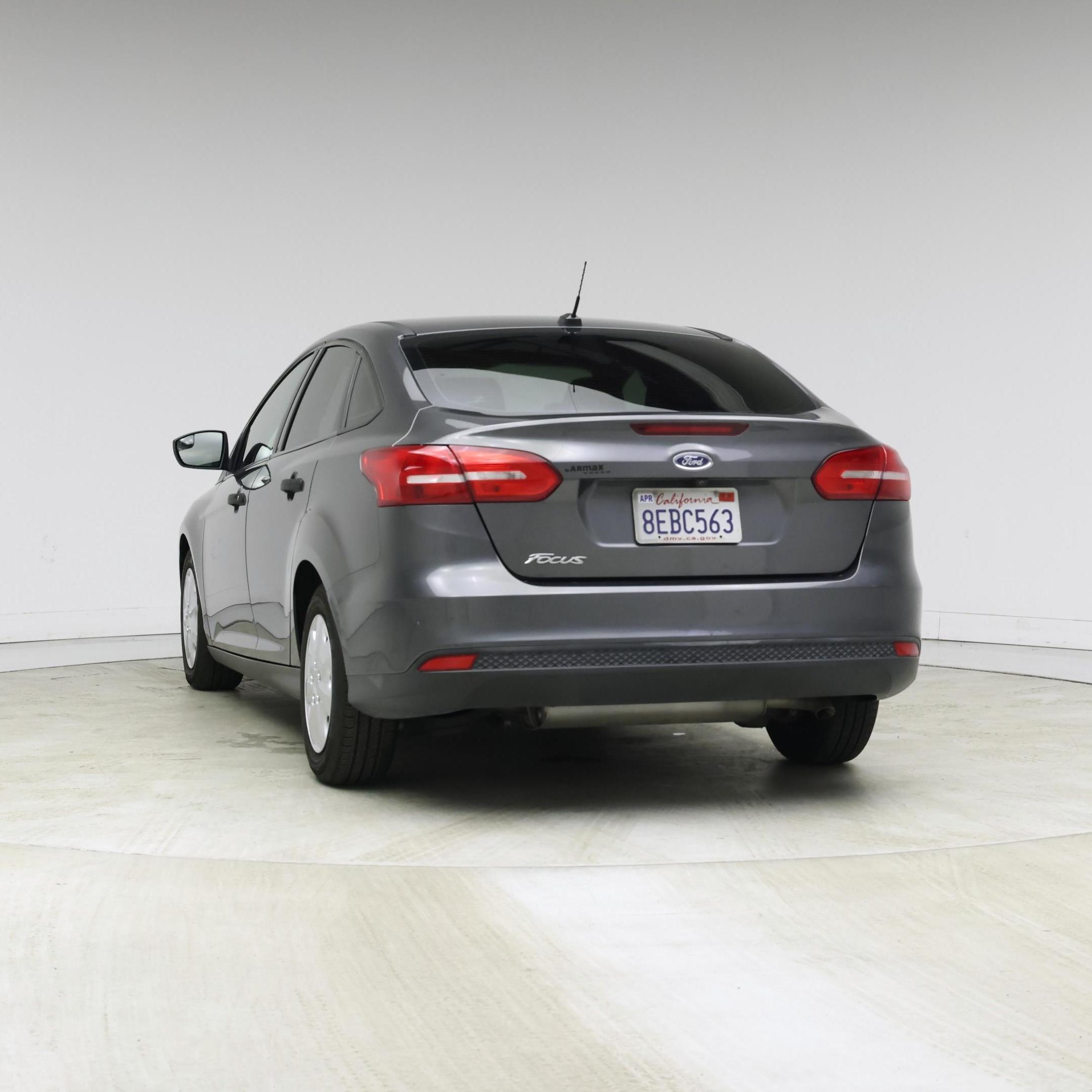 Thumbnail: 2018 Ford Focus - 6