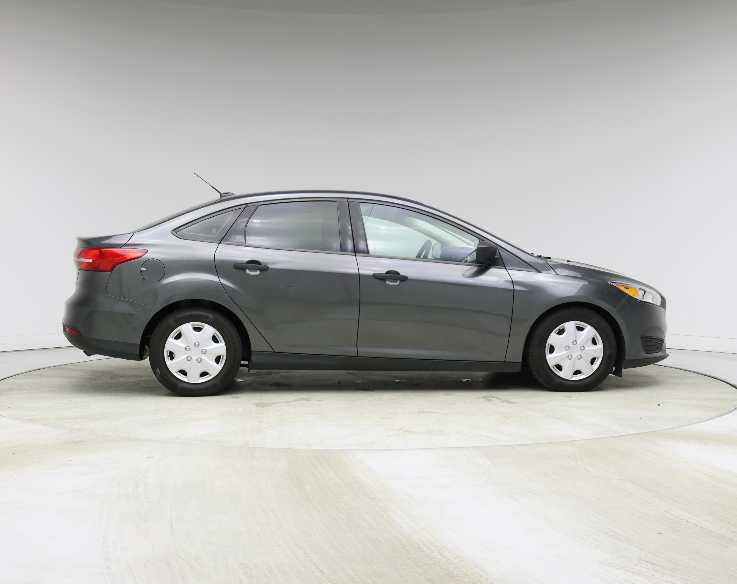 Thumbnail: 2018 Ford Focus - 7