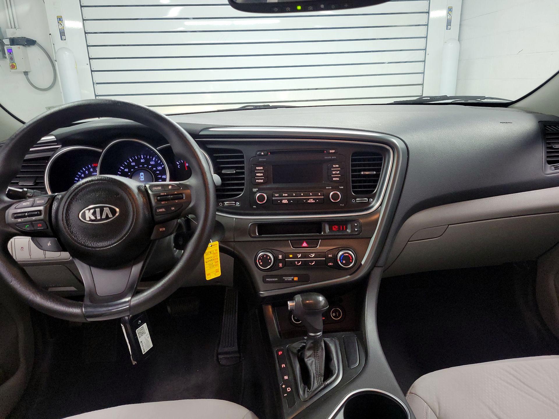 Thumbnail: 2014 Kia Optima - 9