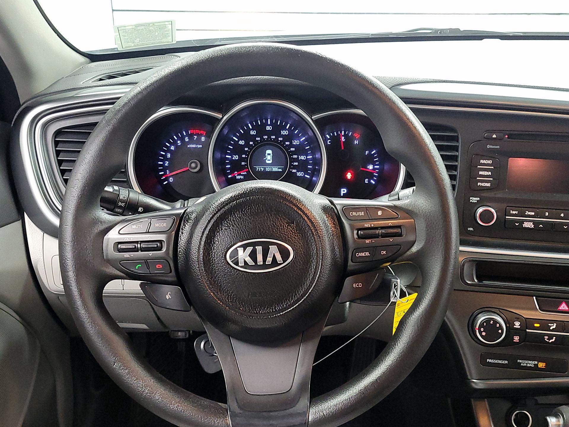 Thumbnail: 2014 Kia Optima - 10