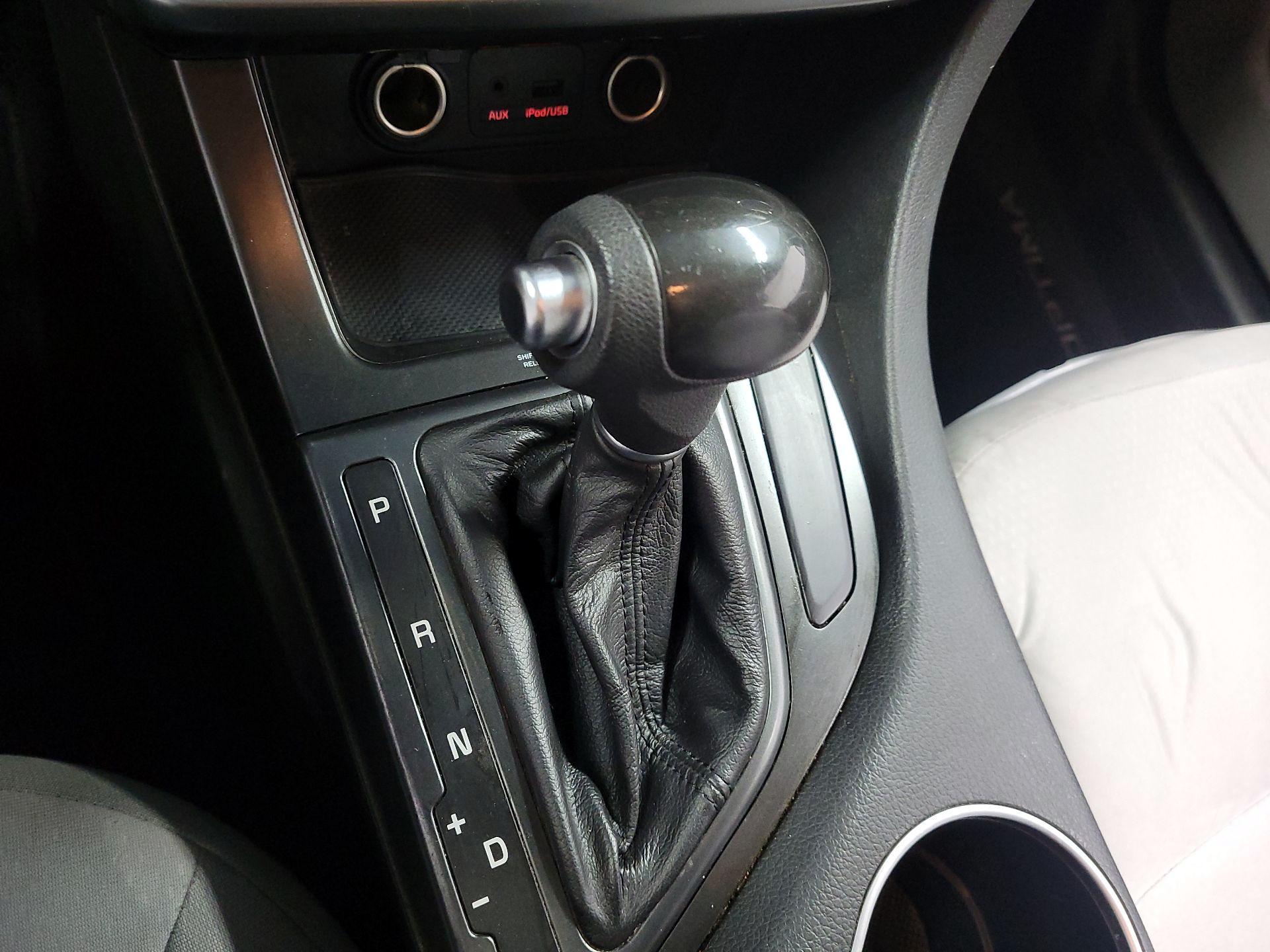 Thumbnail: 2014 Kia Optima - 15