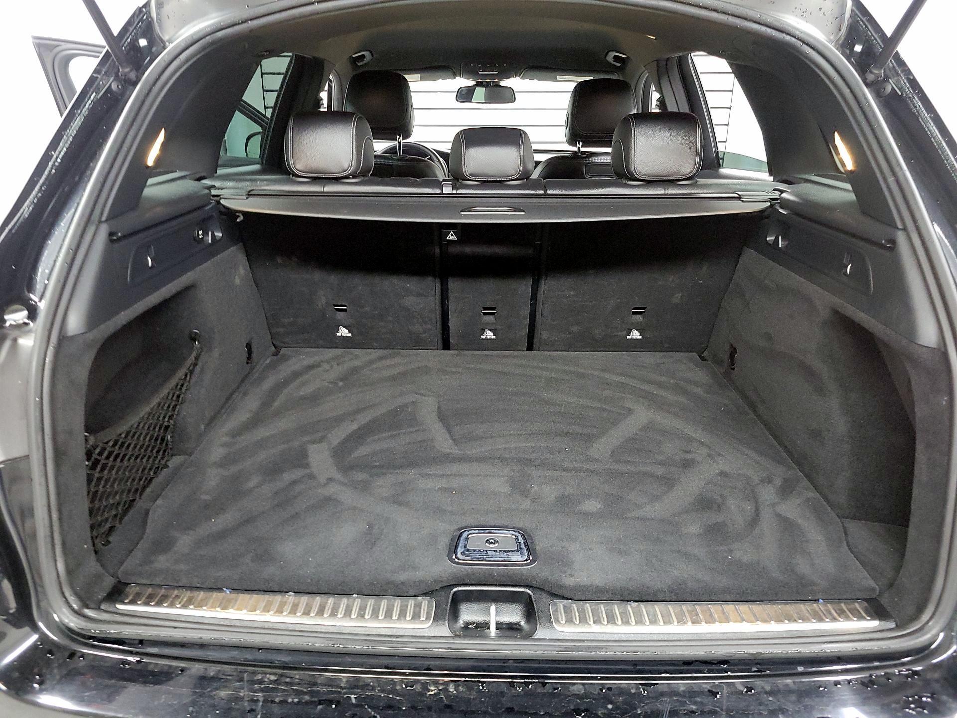 Thumbnail: 2019 Mercedes-Benz GLC - 20