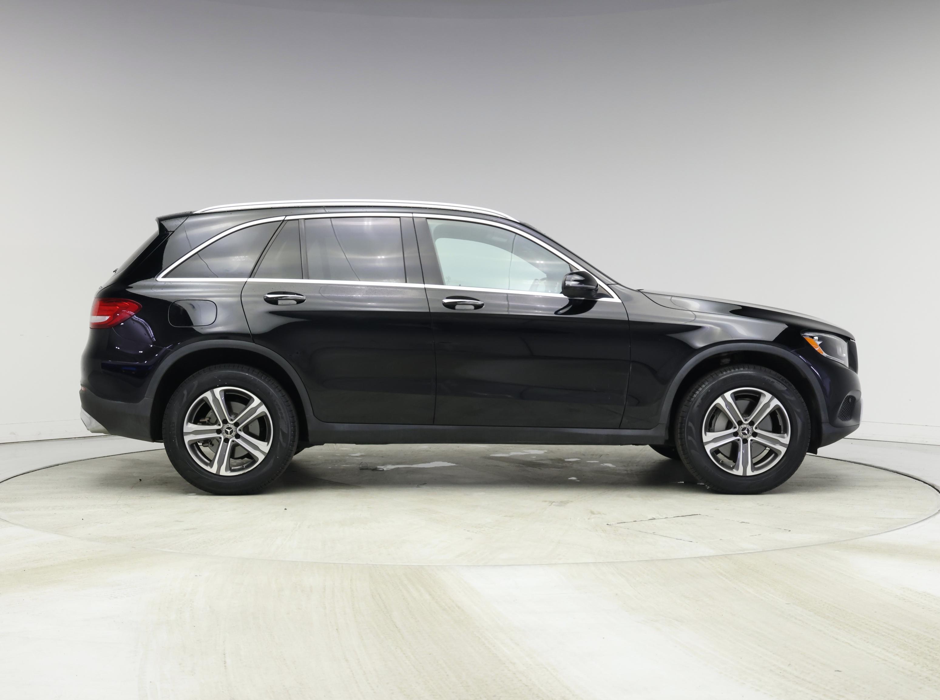 Thumbnail: 2019 Mercedes-Benz GLC - 7