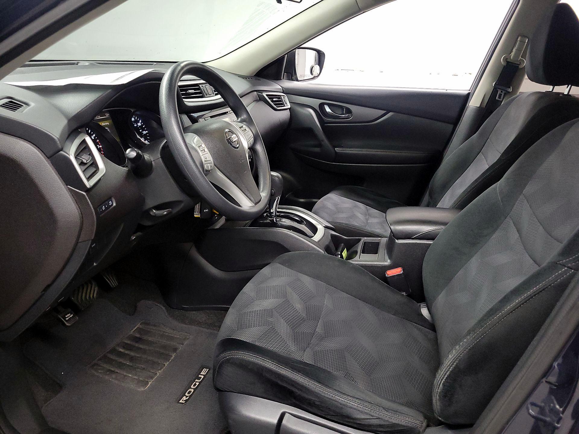Thumbnail: 2016 Nissan Rogue - 11