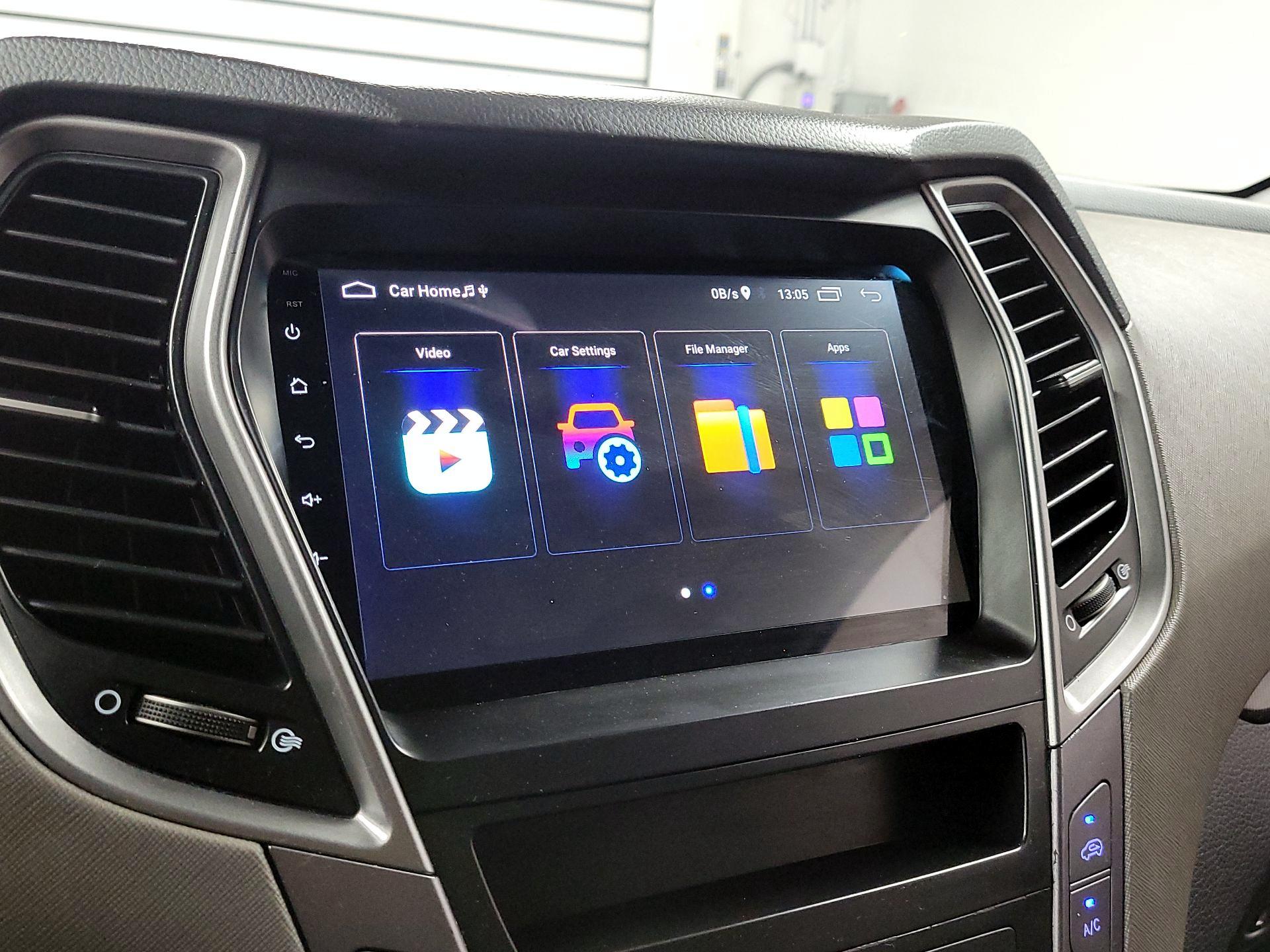 Thumbnail: 2015 Hyundai Santa Fe - 14