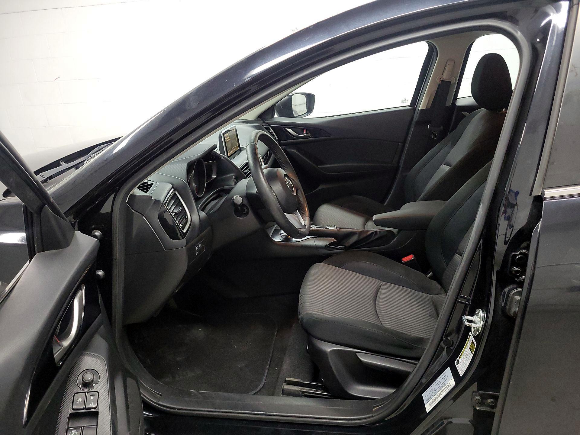 Thumbnail: 2014 Mazda Mazda3 - 11
