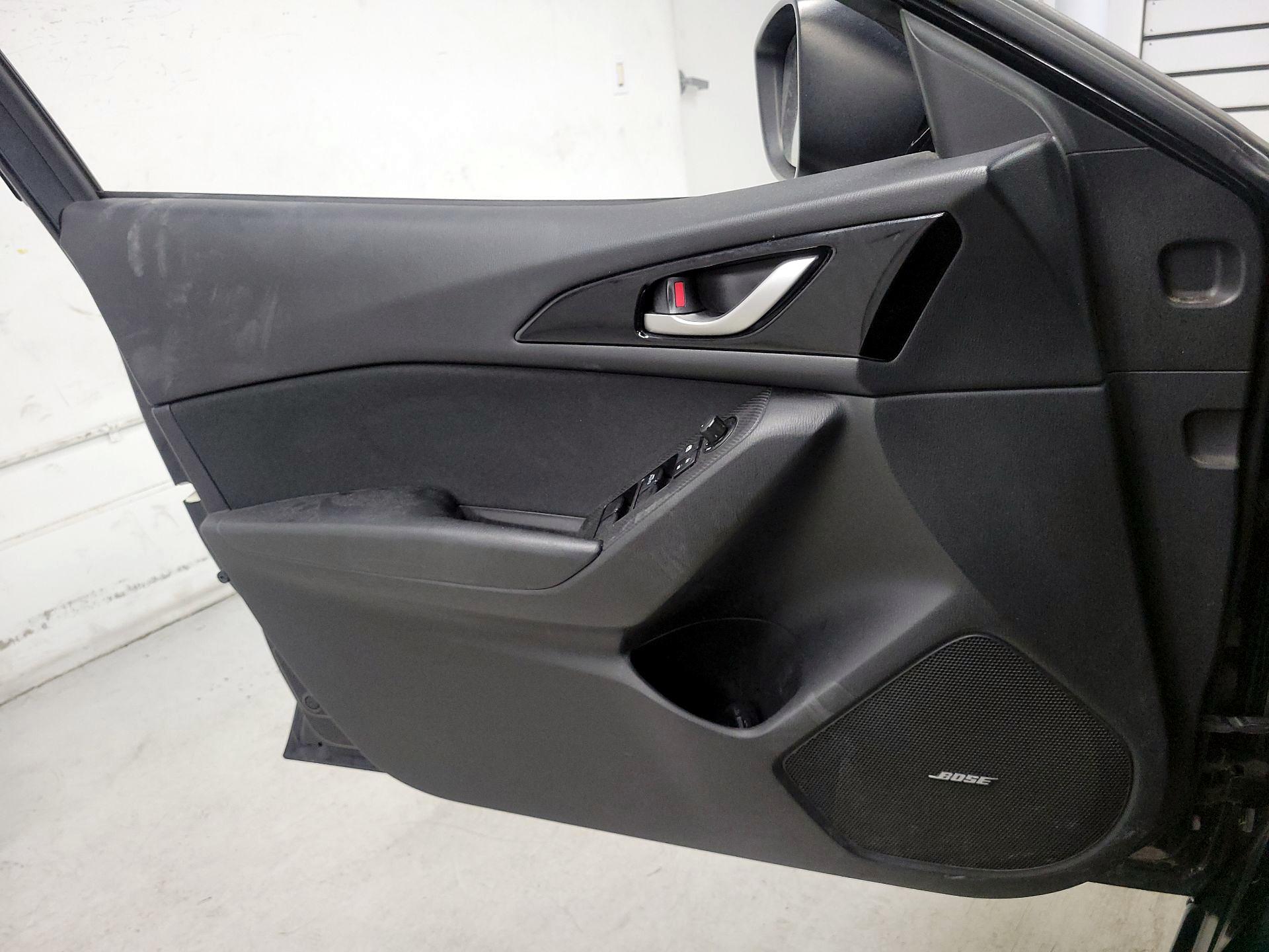 Thumbnail: 2014 Mazda Mazda3 - 12