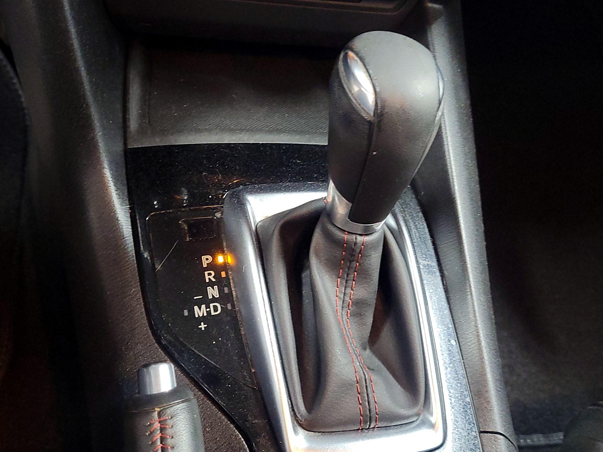 Thumbnail: 2014 Mazda Mazda3 - 17