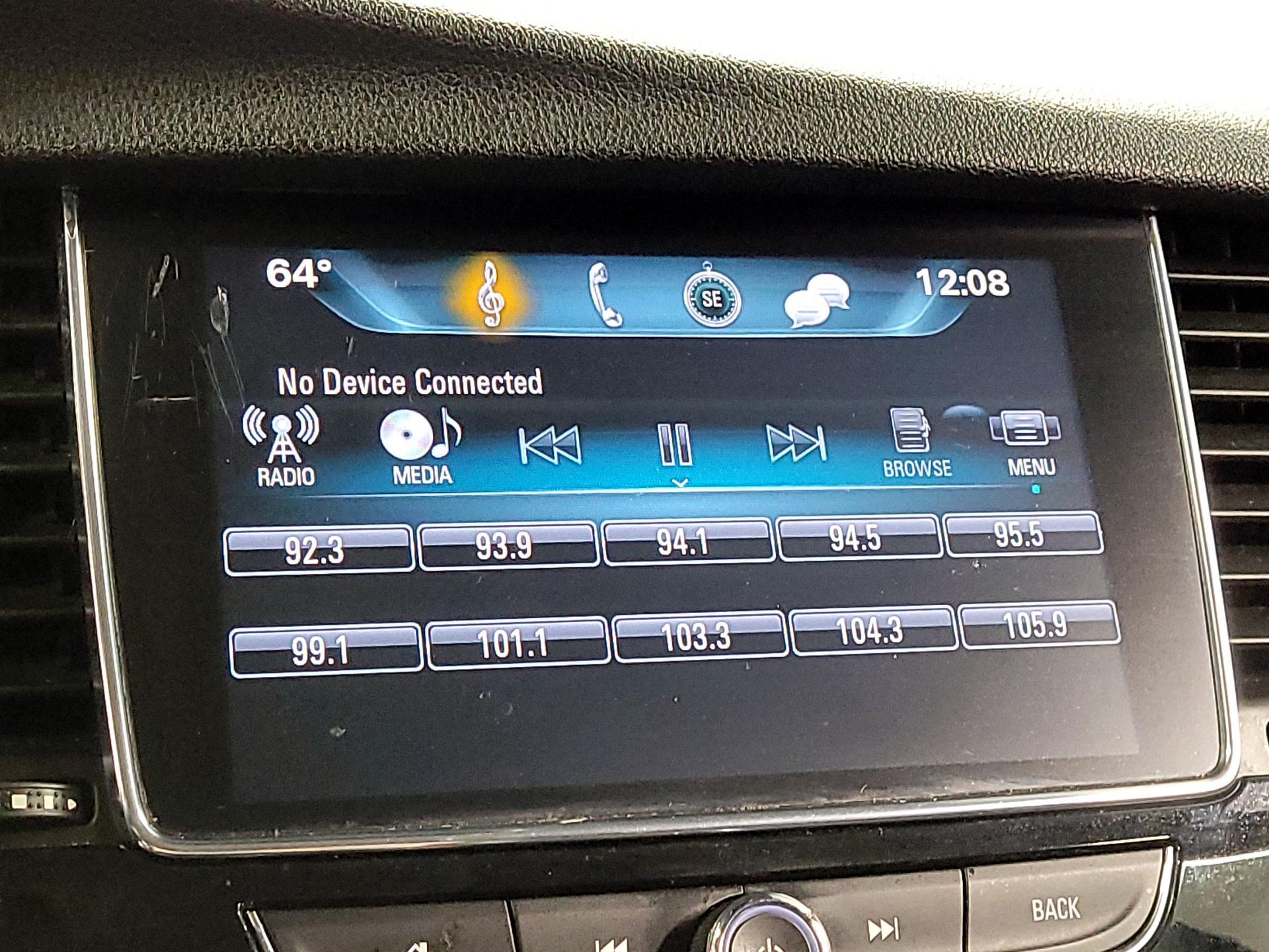 Thumbnail: 2018 Buick Encore - 14