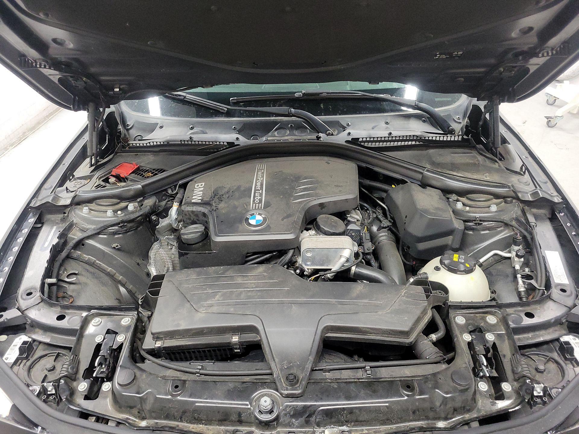 Thumbnail: 2016 BMW 3 Series - 20