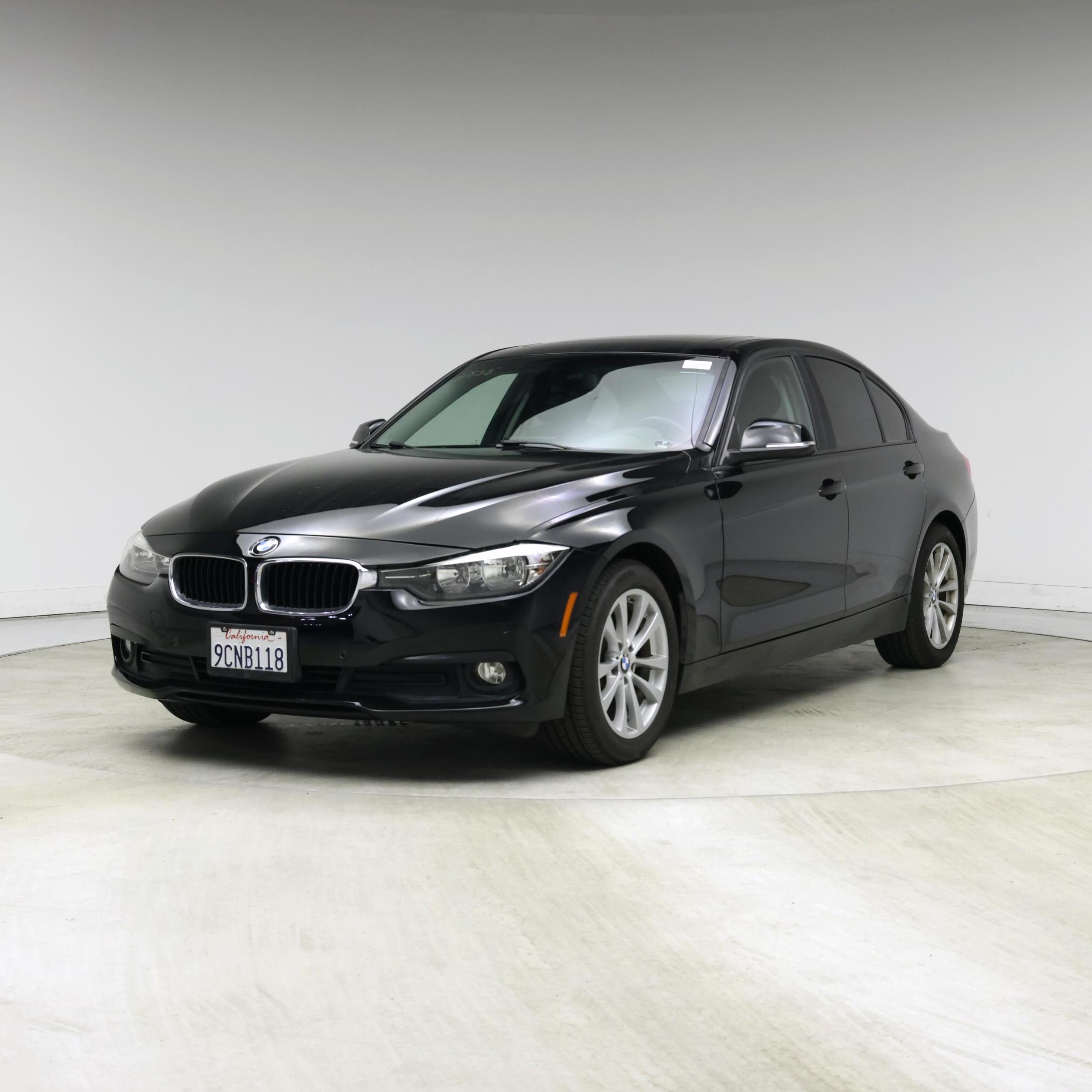 Thumbnail: 2016 BMW 3 Series - 4