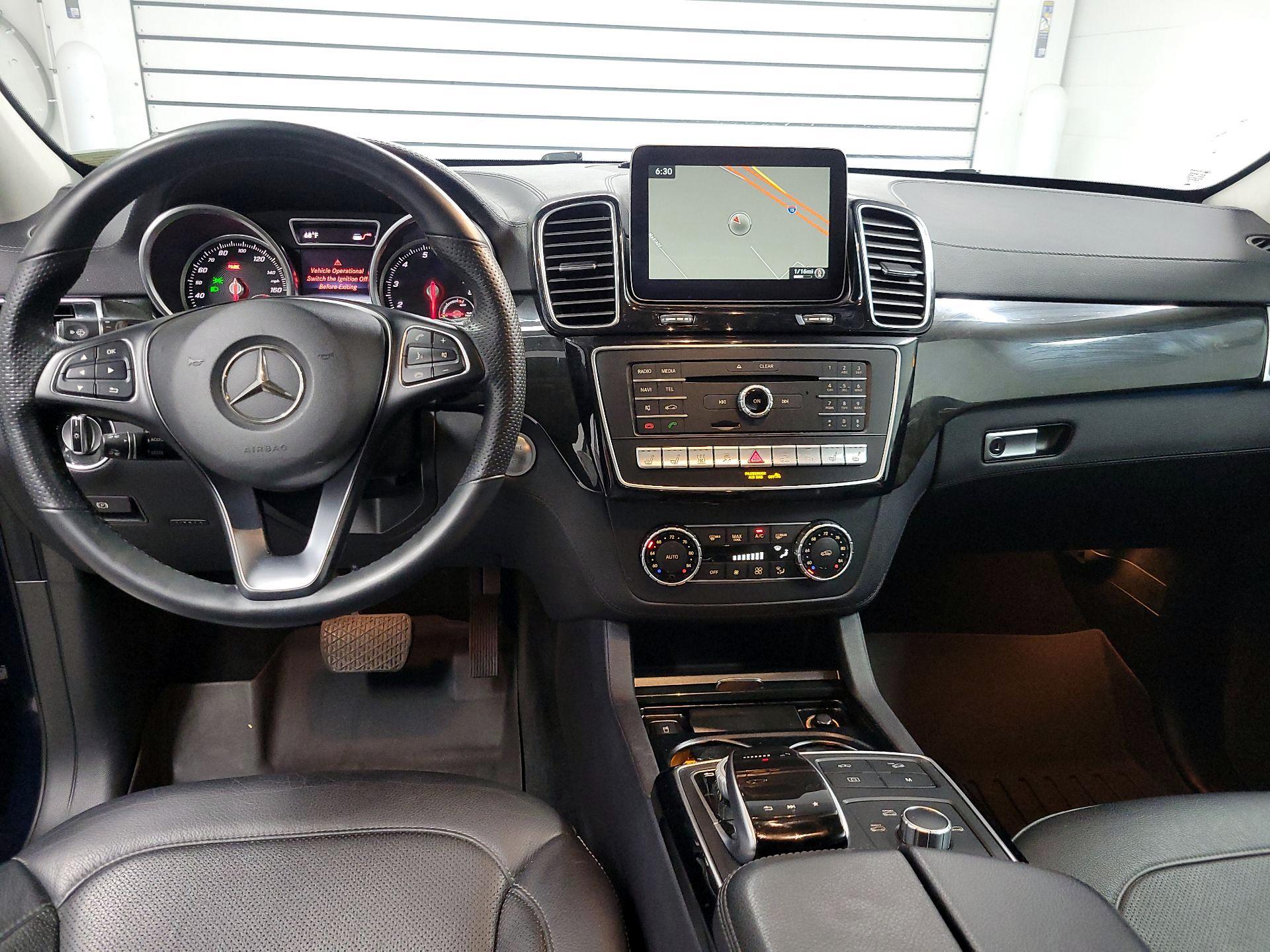 Thumbnail: 2017 Mercedes-Benz GLE - 9