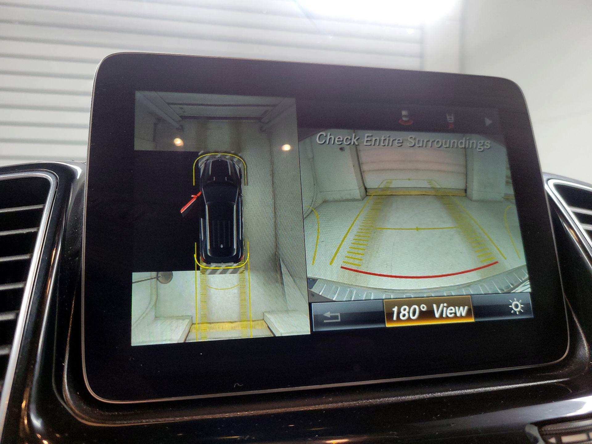 Thumbnail: 2017 Mercedes-Benz GLE - 15