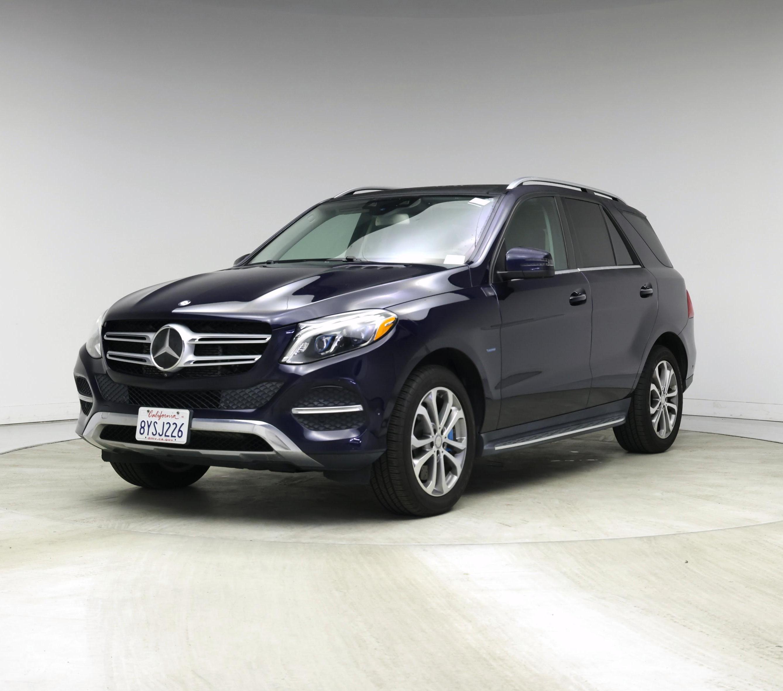 Thumbnail: 2017 Mercedes-Benz GLE - 4