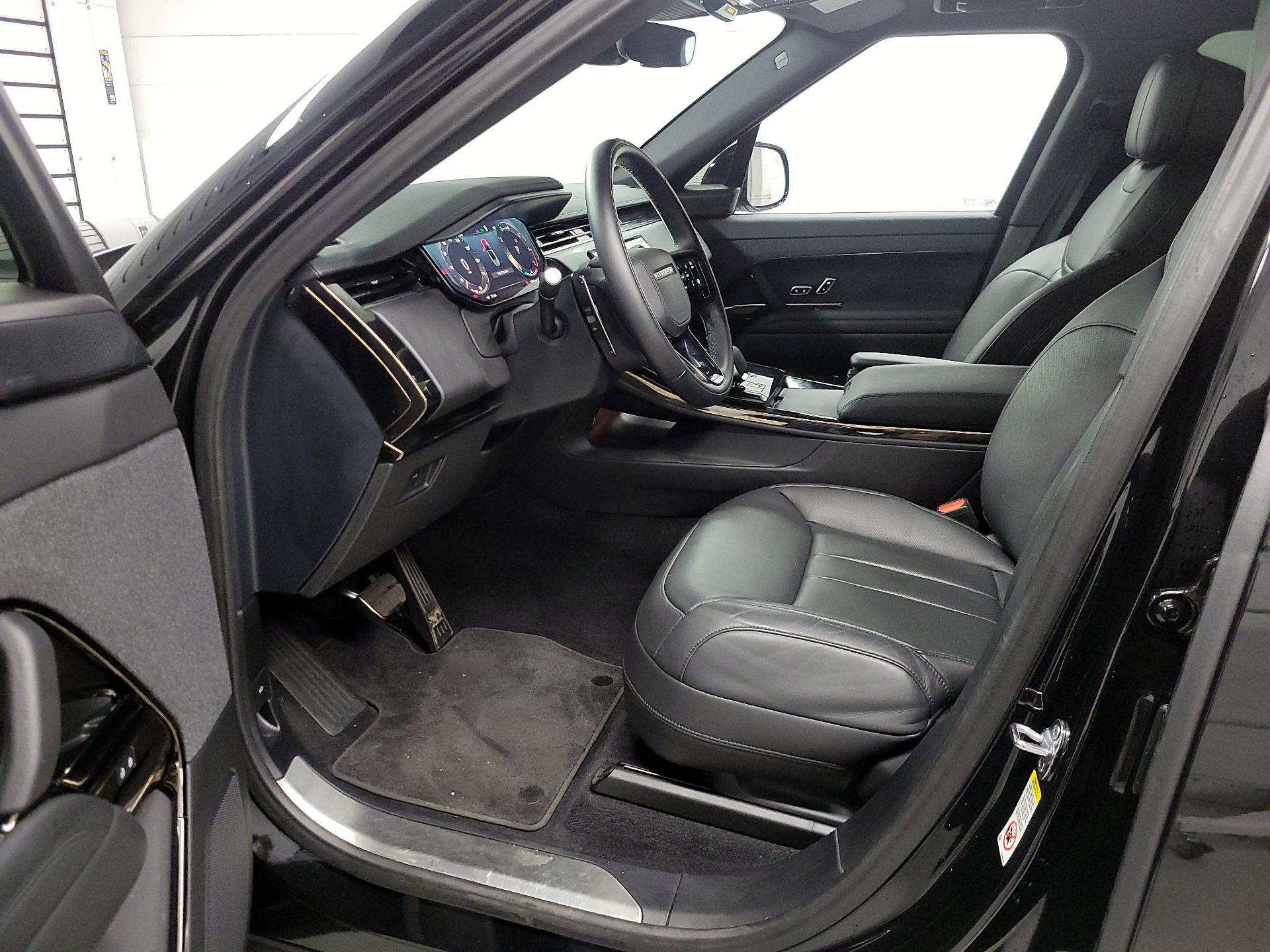 Thumbnail: 2024 Land Rover Range Rover Sport - 11