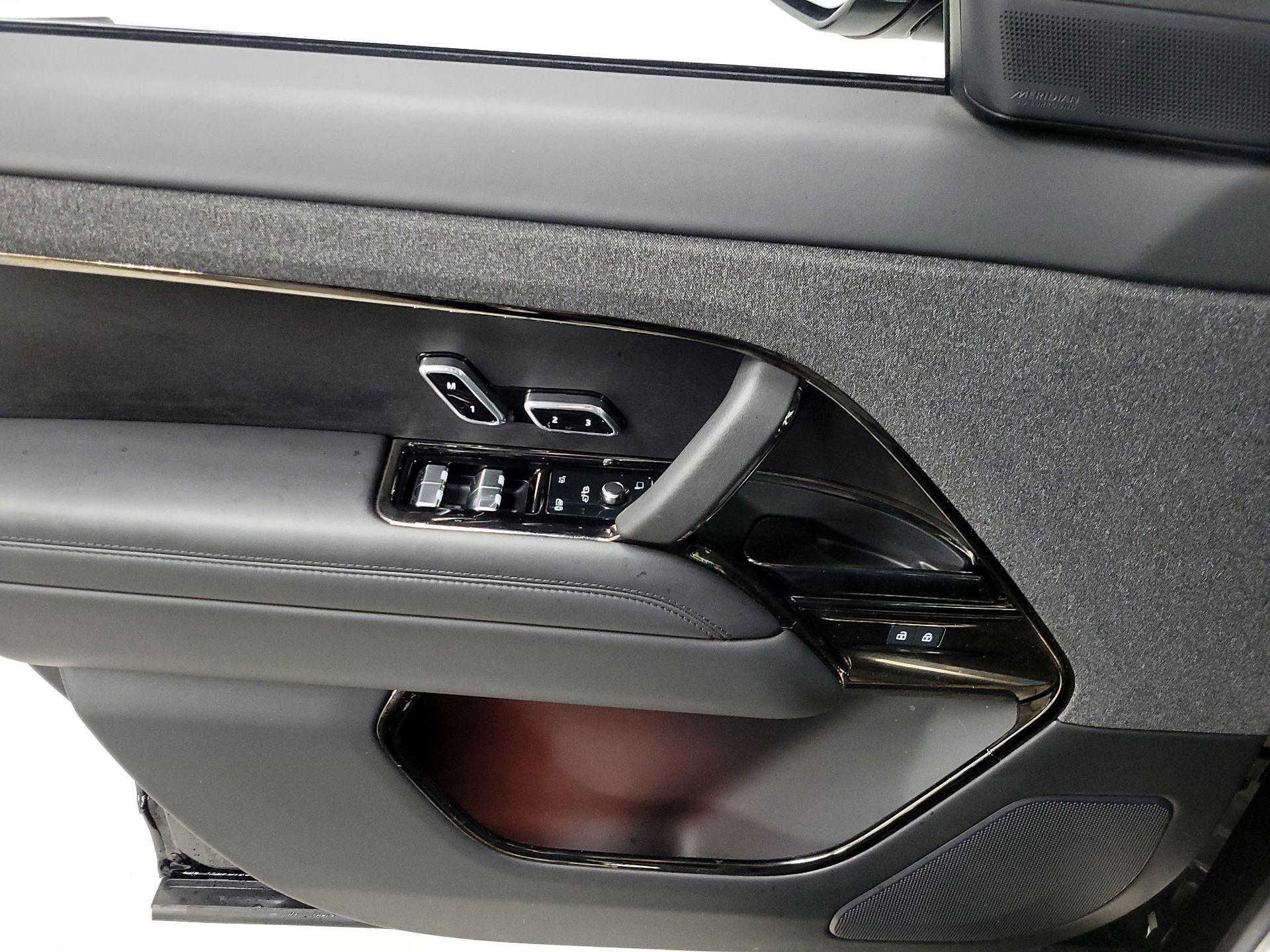 Thumbnail: 2024 Land Rover Range Rover Sport - 12