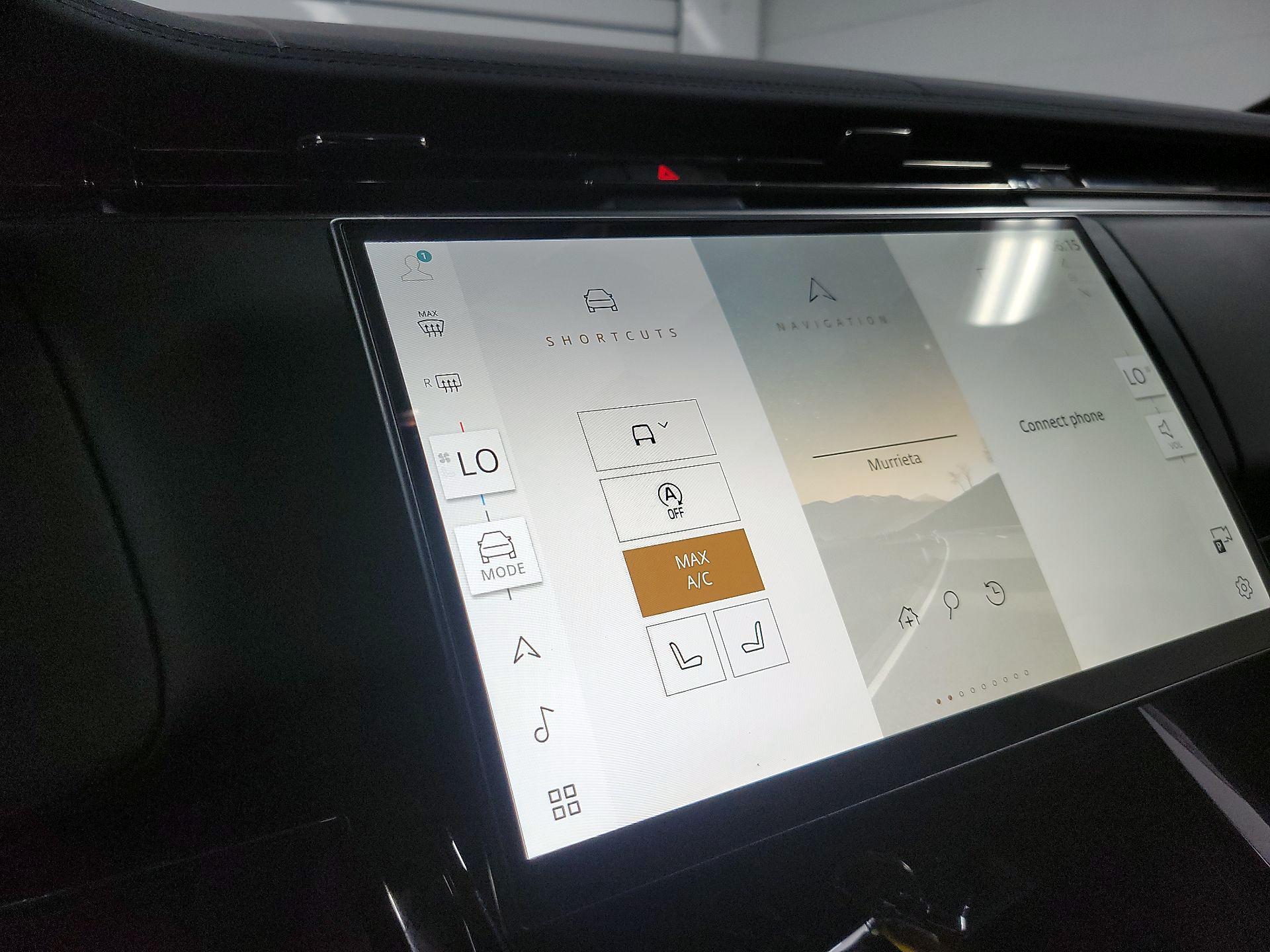 Thumbnail: 2024 Land Rover Range Rover Sport - 17