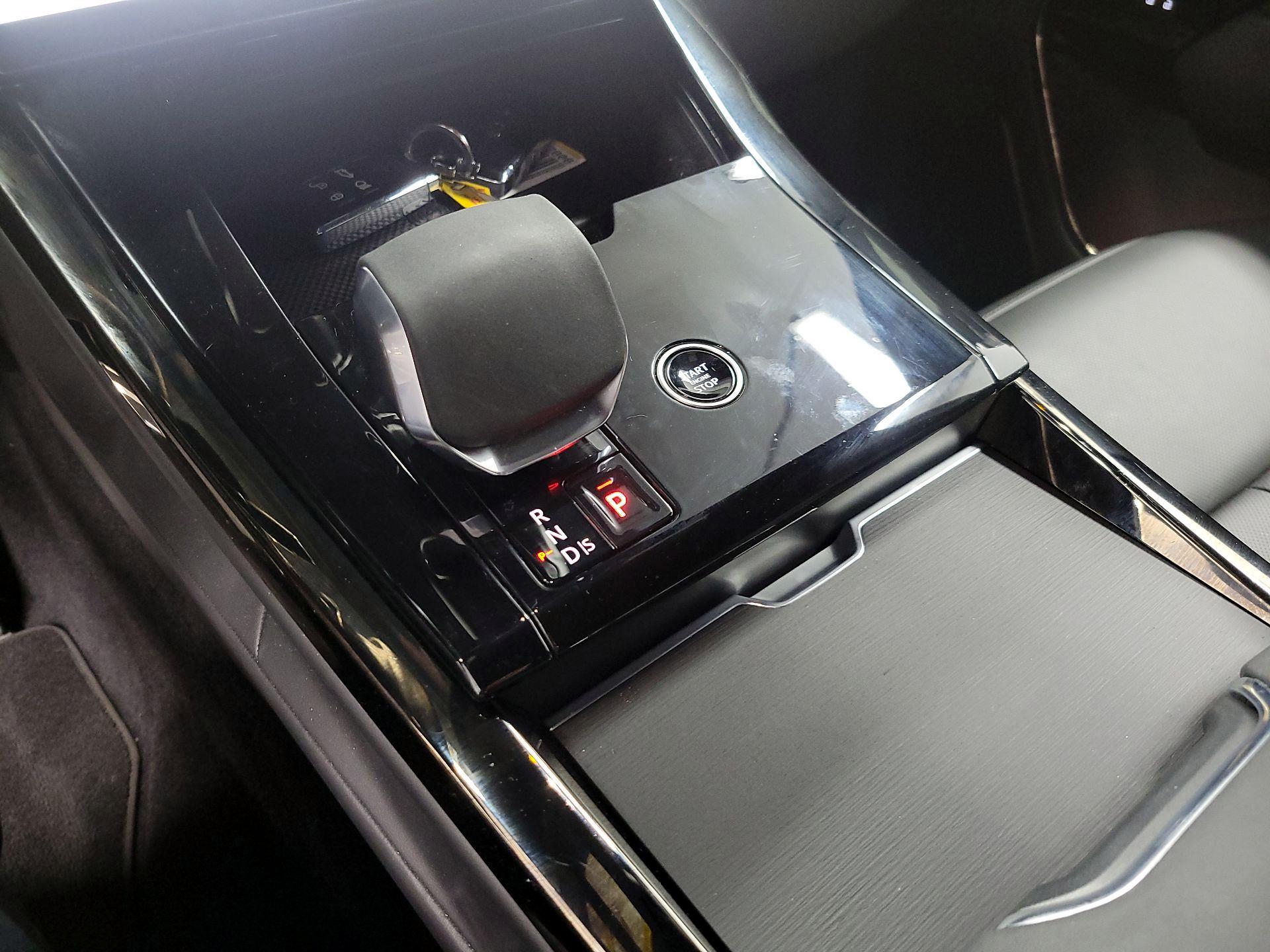 Thumbnail: 2024 Land Rover Range Rover Sport - 18