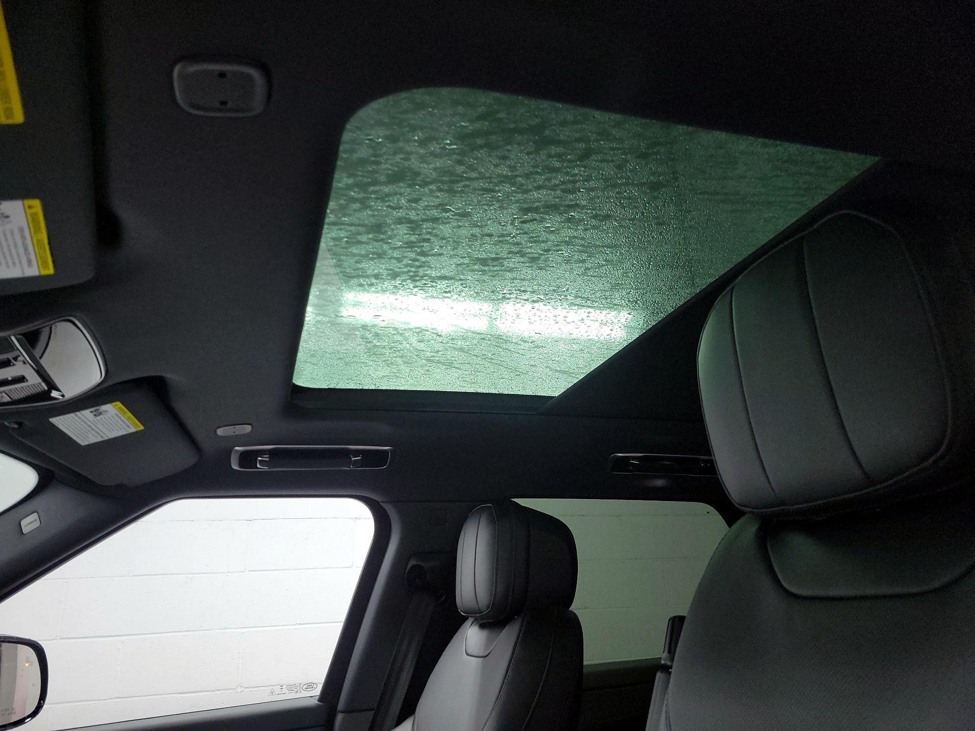 Thumbnail: 2024 Land Rover Range Rover Sport - 20