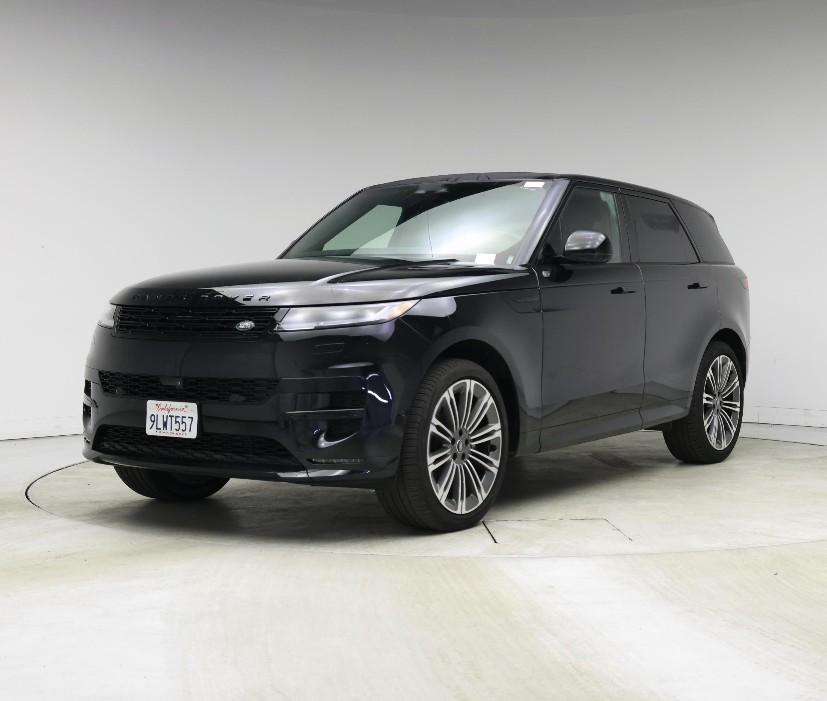 Thumbnail: 2024 Land Rover Range Rover Sport - 4