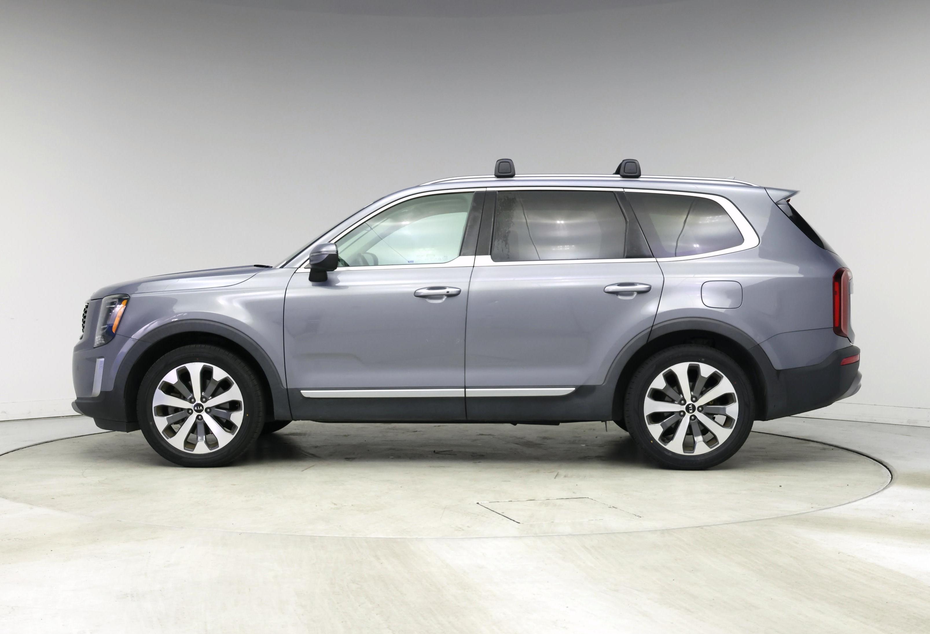 Thumbnail: 2020 Kia Telluride - 3