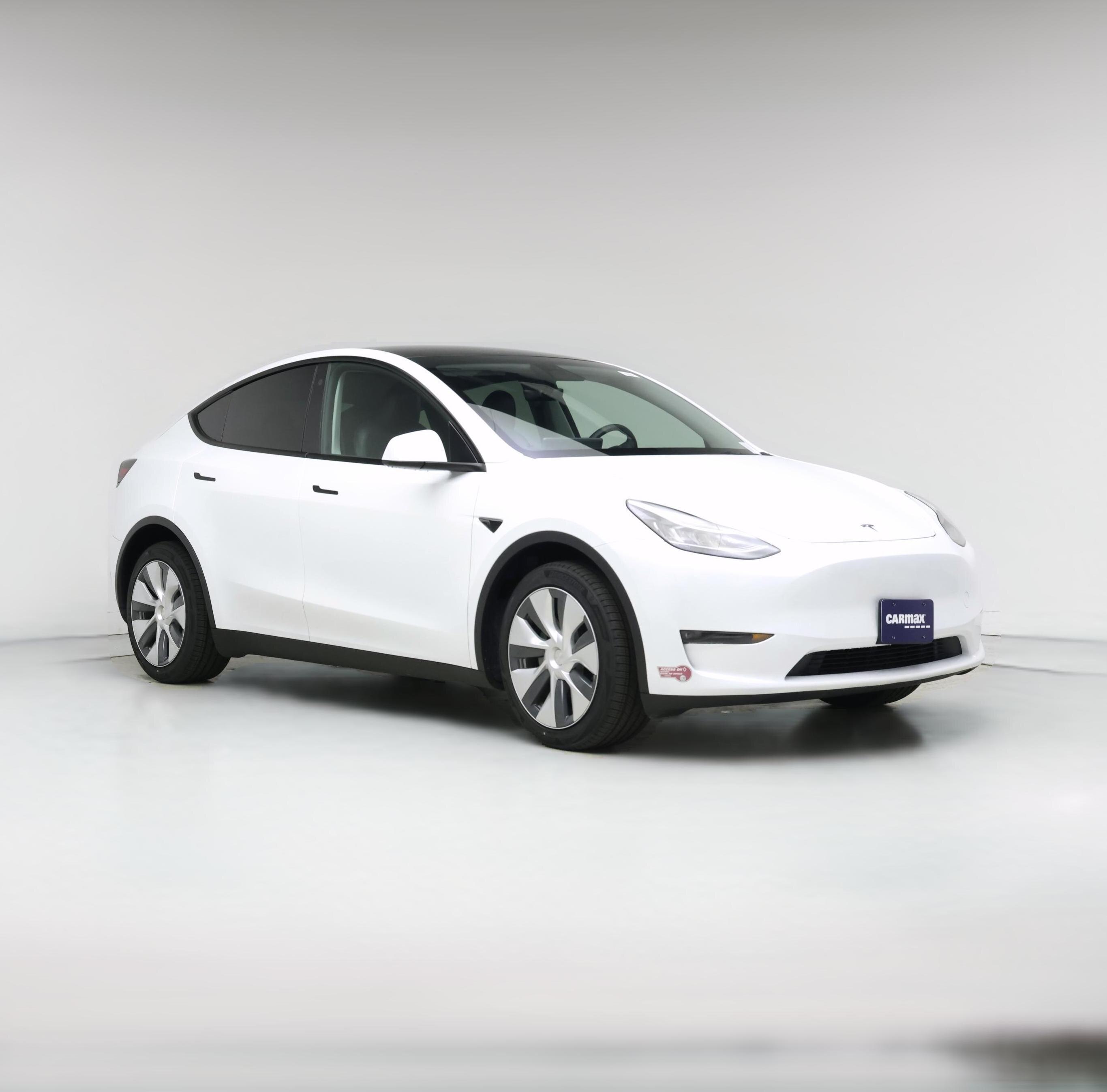 Thumbnail: 2023 Tesla Model Y - 1