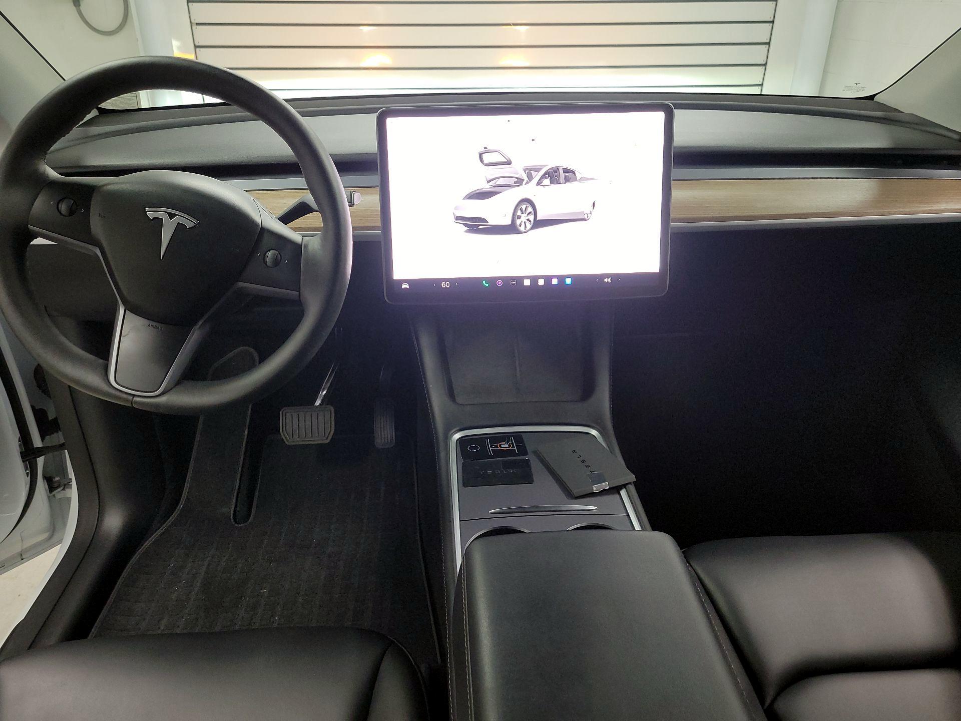 Thumbnail: 2023 Tesla Model Y - 9