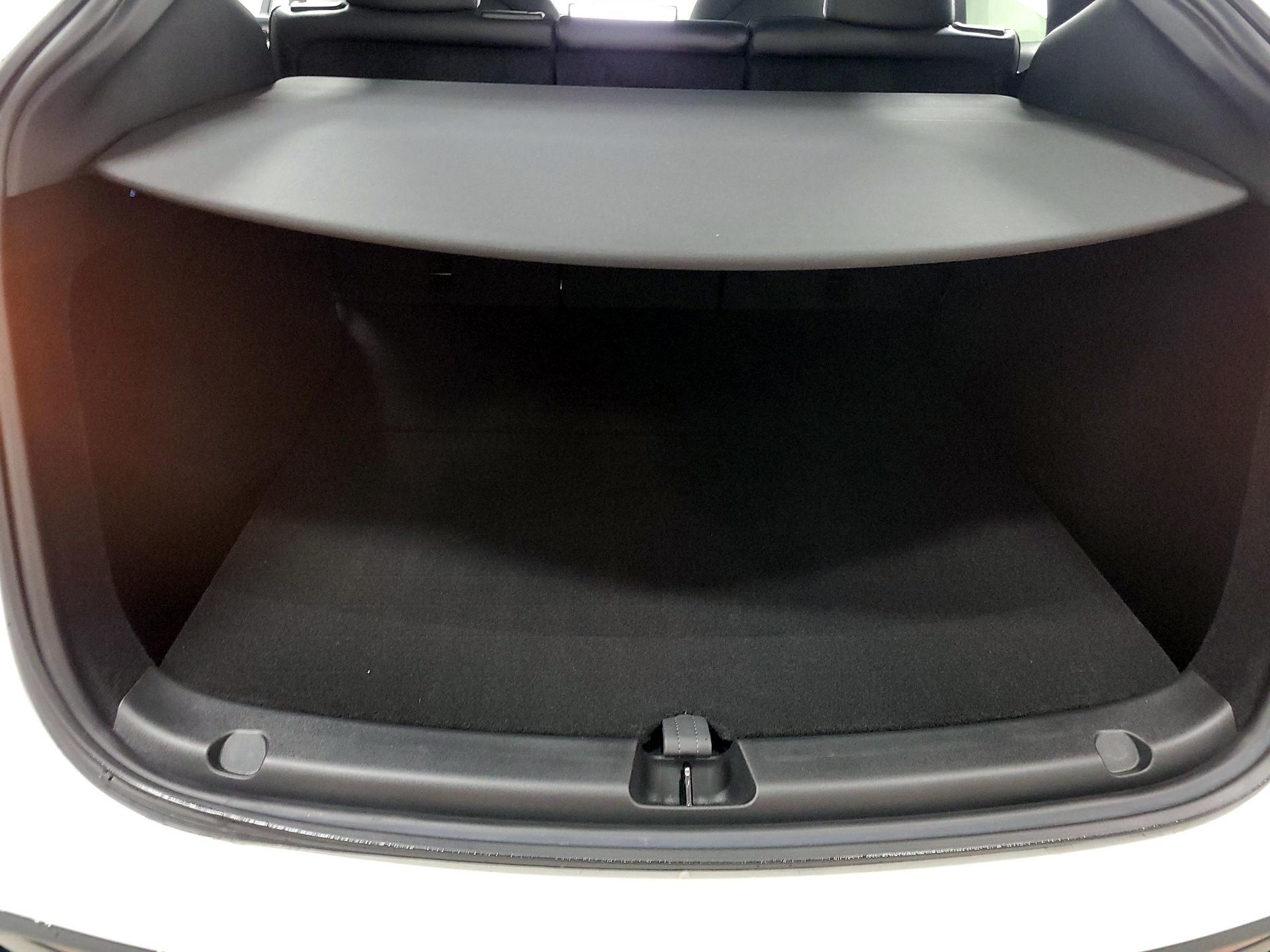 Thumbnail: 2023 Tesla Model Y - 18