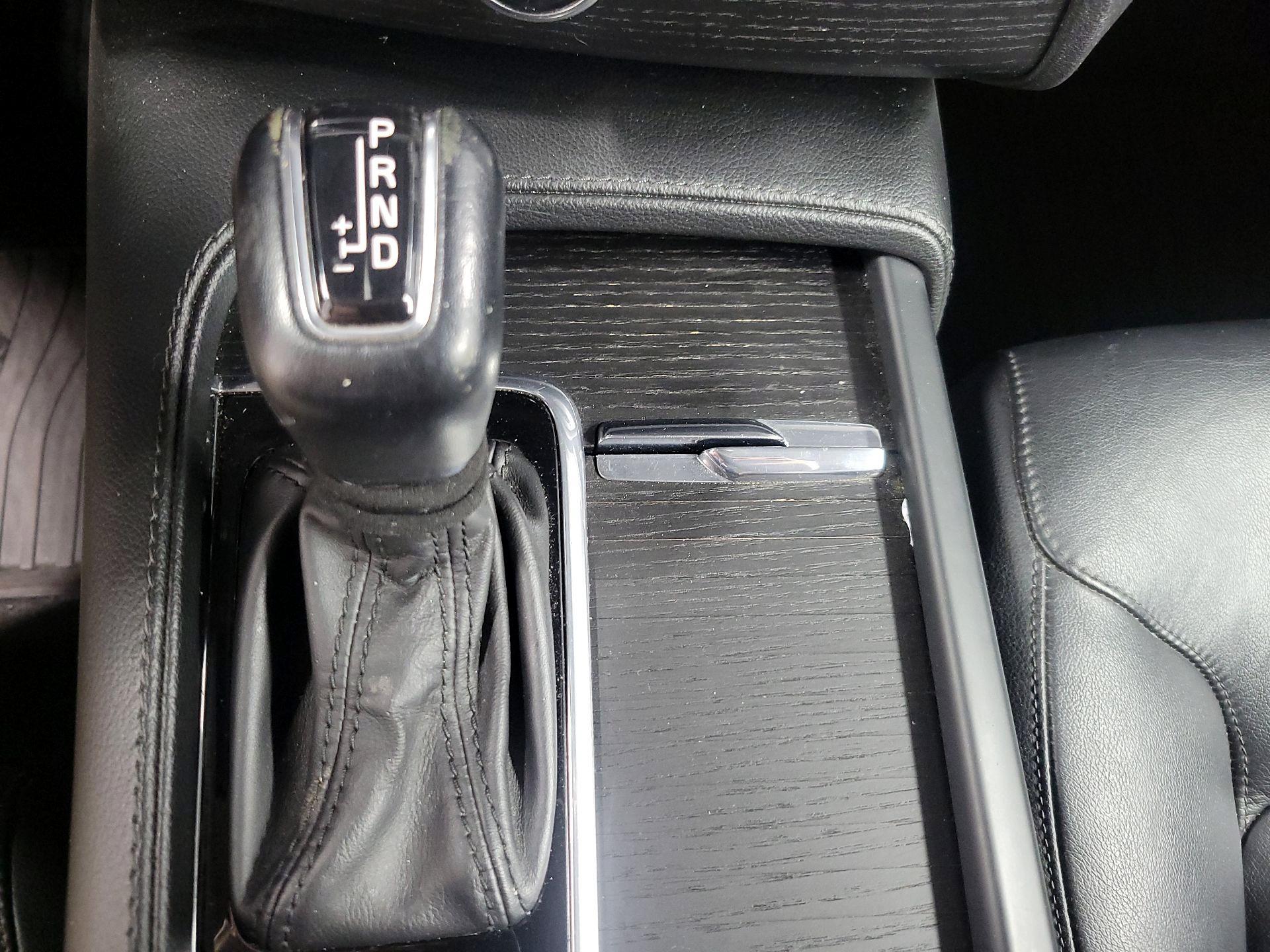 Thumbnail: 2020 Volvo XC90 - 18