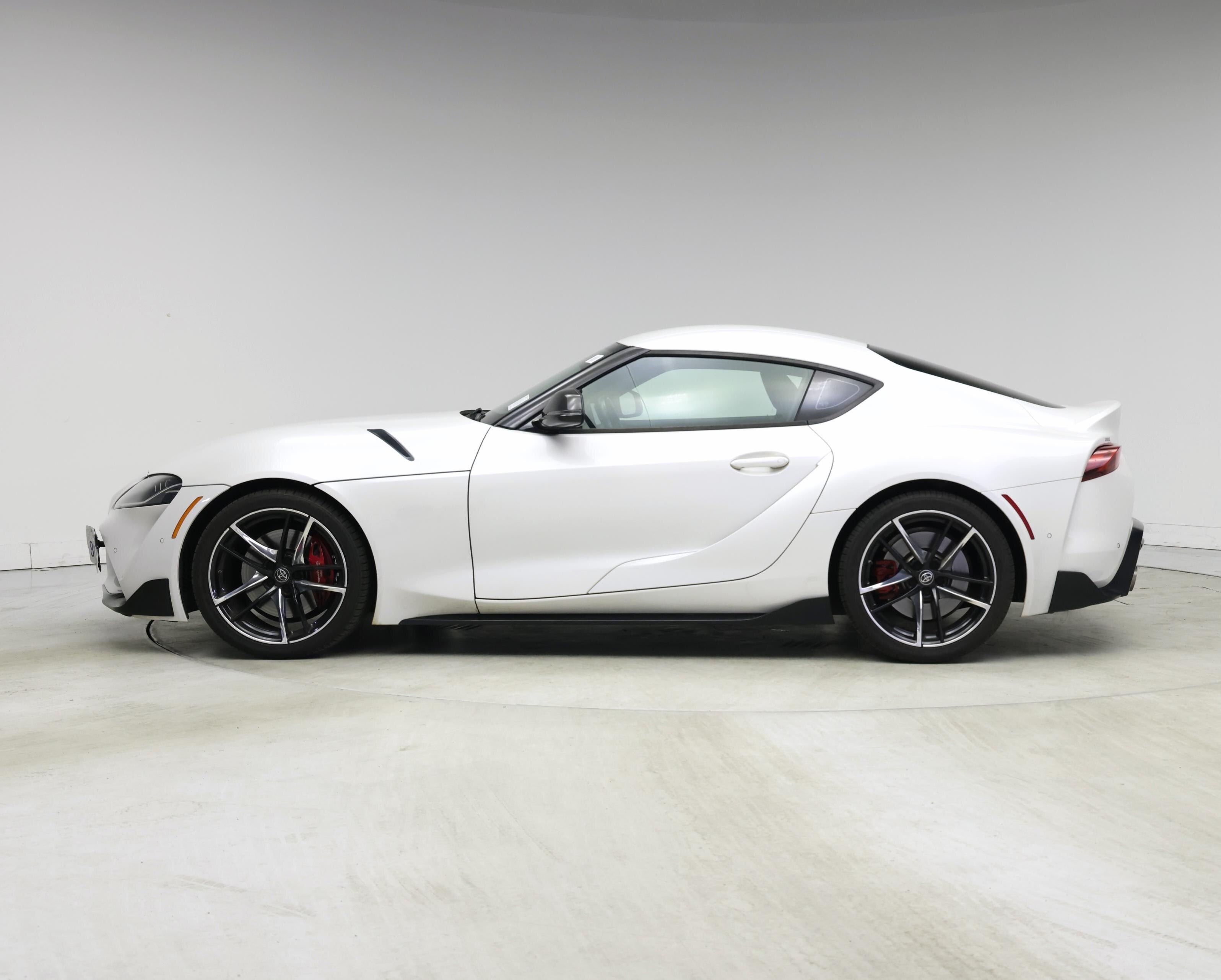 Thumbnail: 2021 Toyota Supra - 3